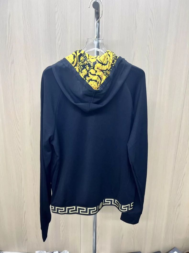 Versace Versace Phnom Penh Baroque hooded sweatshirt jacket Size XL / US 12-14 / IT 48-50 - 4 Thumbnail