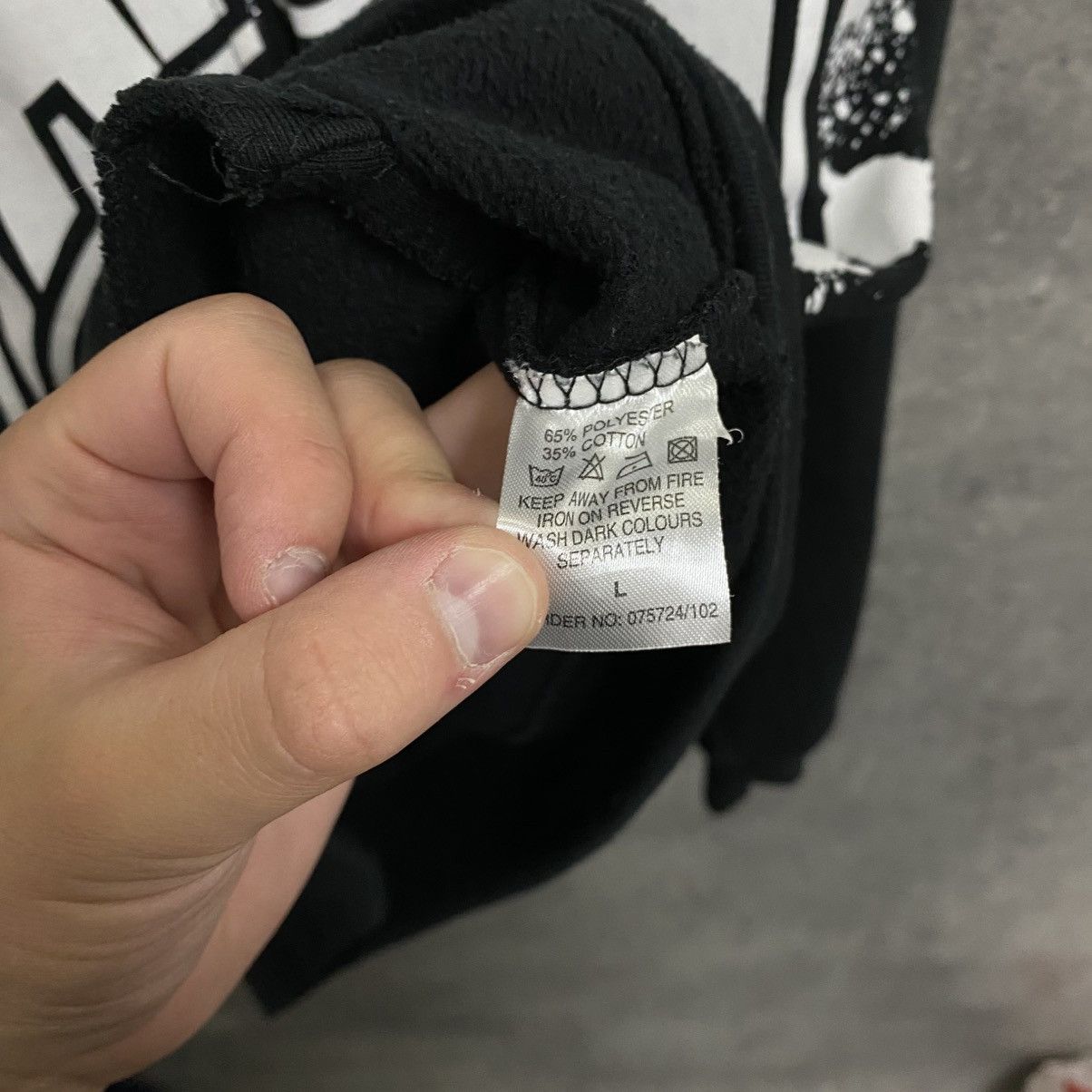 Tapout Tapout Zip Up Hoodie Vintage Big Logo Y2K style Size US L / EU 52-54 / 3 - 10 Thumbnail