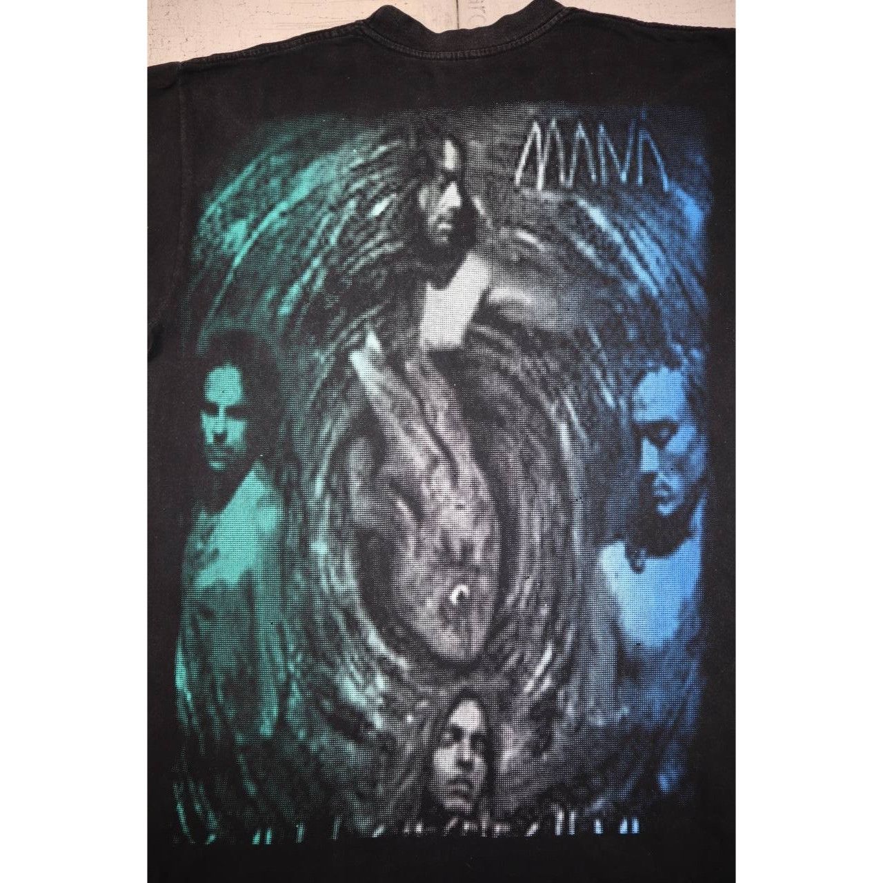 Vintage Vintage 90s Mana Revolución de Amor Tour Shirt XL Size US XL / EU 56 / 4 - 6 Thumbnail