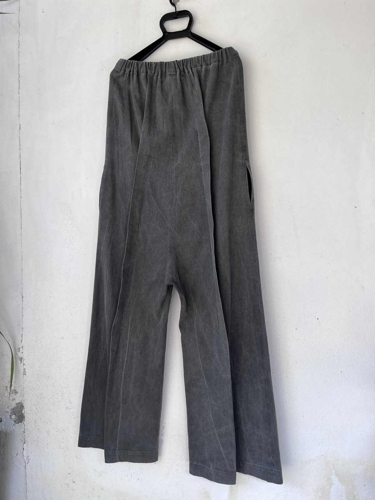 Limi Feu LIMI feu Yohji Yamamoto Avant-Garde Pleated Wide Pants Size 32" / US 10 / IT 46 - 12 Thumbnail