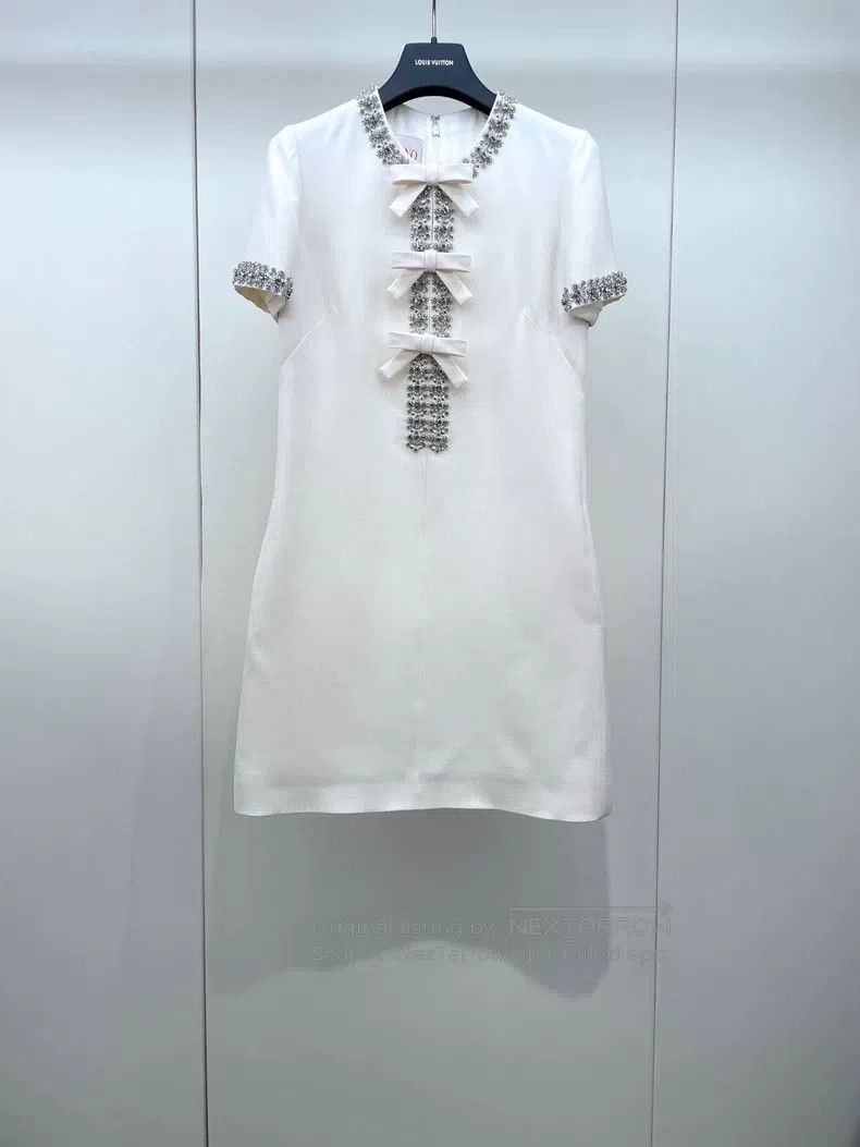 Valentino Valentino White embroidered short straight short-sleeved d Size XS / US 0-2 / IT 36-38 - 1 Thumbnail