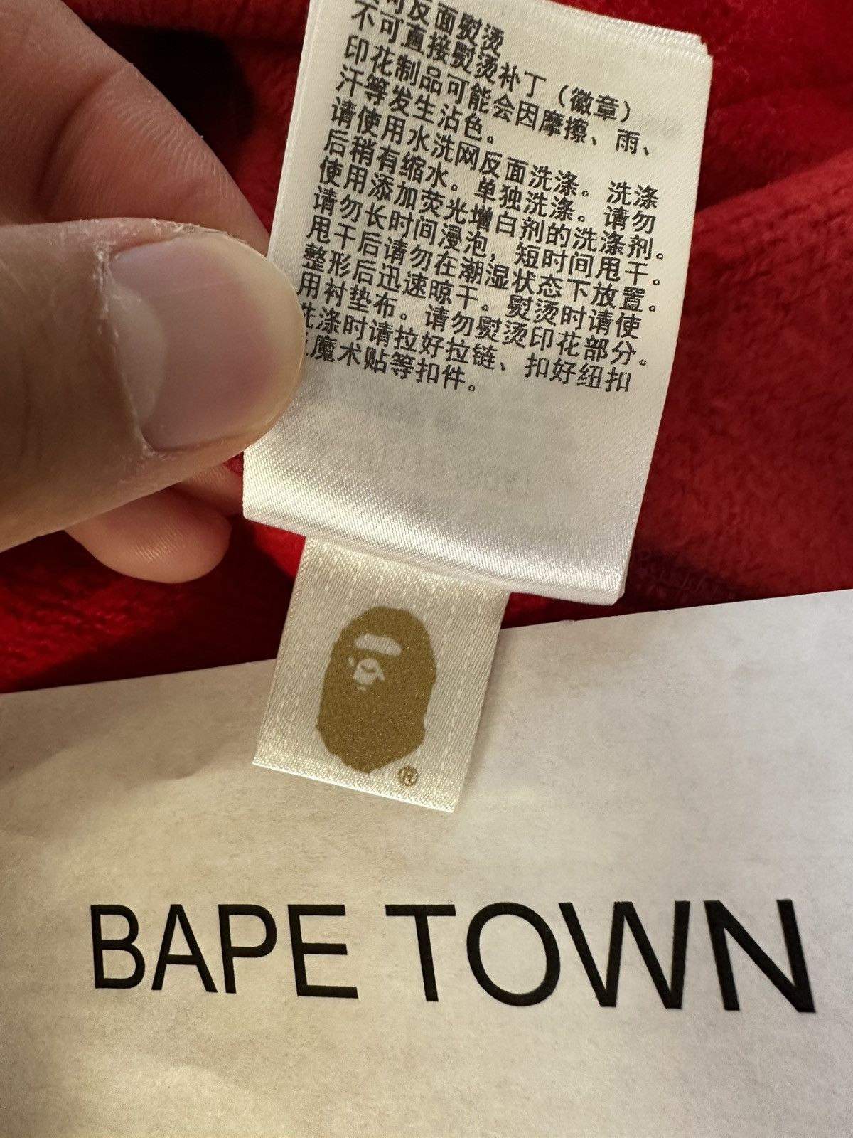 Bape COLOR CAMO FULL ZIP SHARK HOODIE (RED) Size US XXL / EU 58 / 5 - 5 Thumbnail