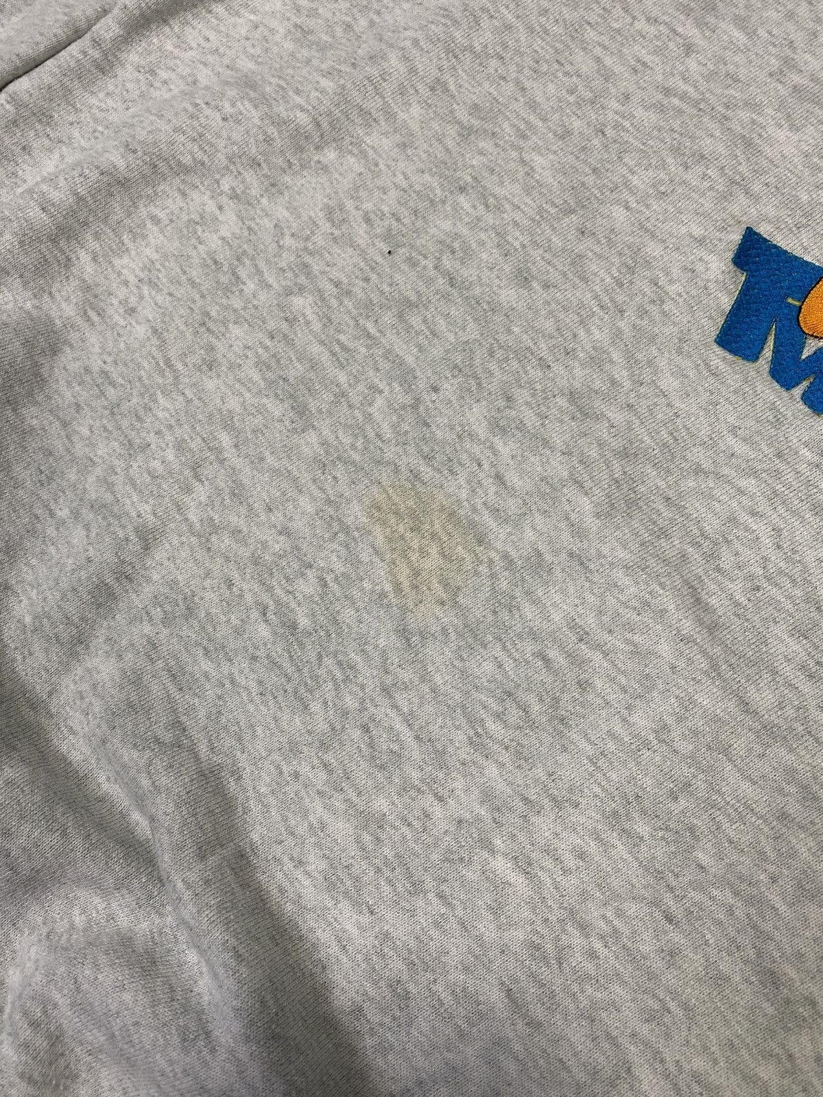 Warner Bros Vintage 1997 Tweety Bird Sweatshirt Size US L / EU 52-54 / 3 - 2 Thumbnail