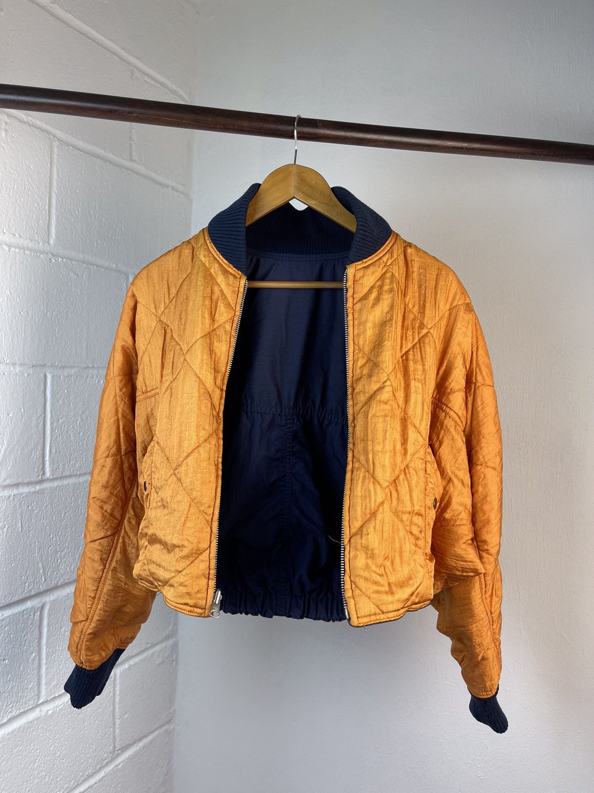 Issey Miyake × Tsumori Chisato 90s ISSEY MIYAKE CROPED REVERSIBLE BOMBER JACKET Size US L / EU 52-54 / 3 - 10 Thumbnail