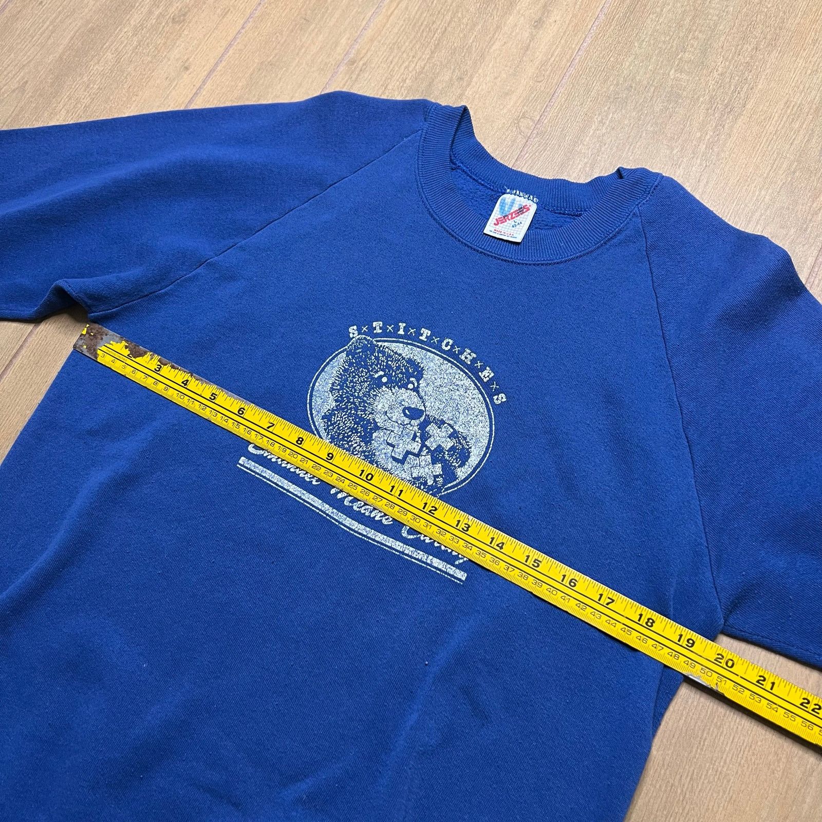 Jerzees Vintage 90s blue crewneck Sweater Sz L Emanuel Means Caring" Size US L / EU 52-54 / 3 - 6 Thumbnail