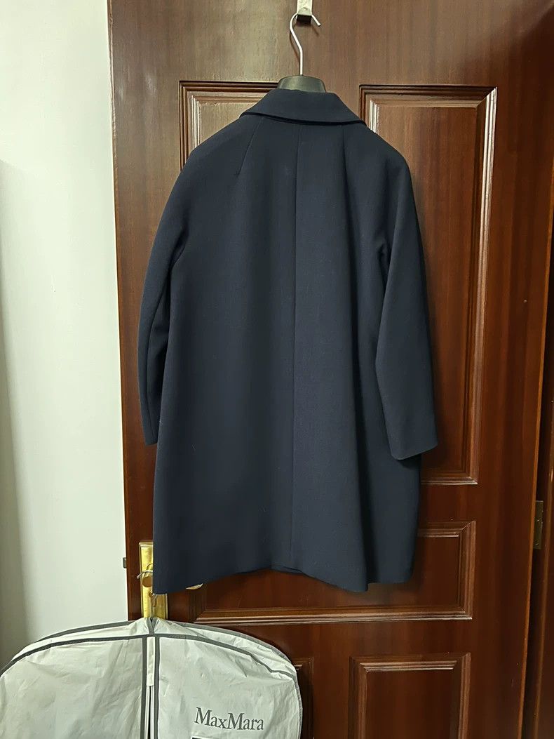 Max Mara Max Mara Coat Size L / US 10 / IT 46 - 2 Thumbnail