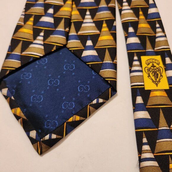Gucci Gucci men's new black 100%silk tie 3 1/2" X 59" Size ONE SIZE - 6 Thumbnail