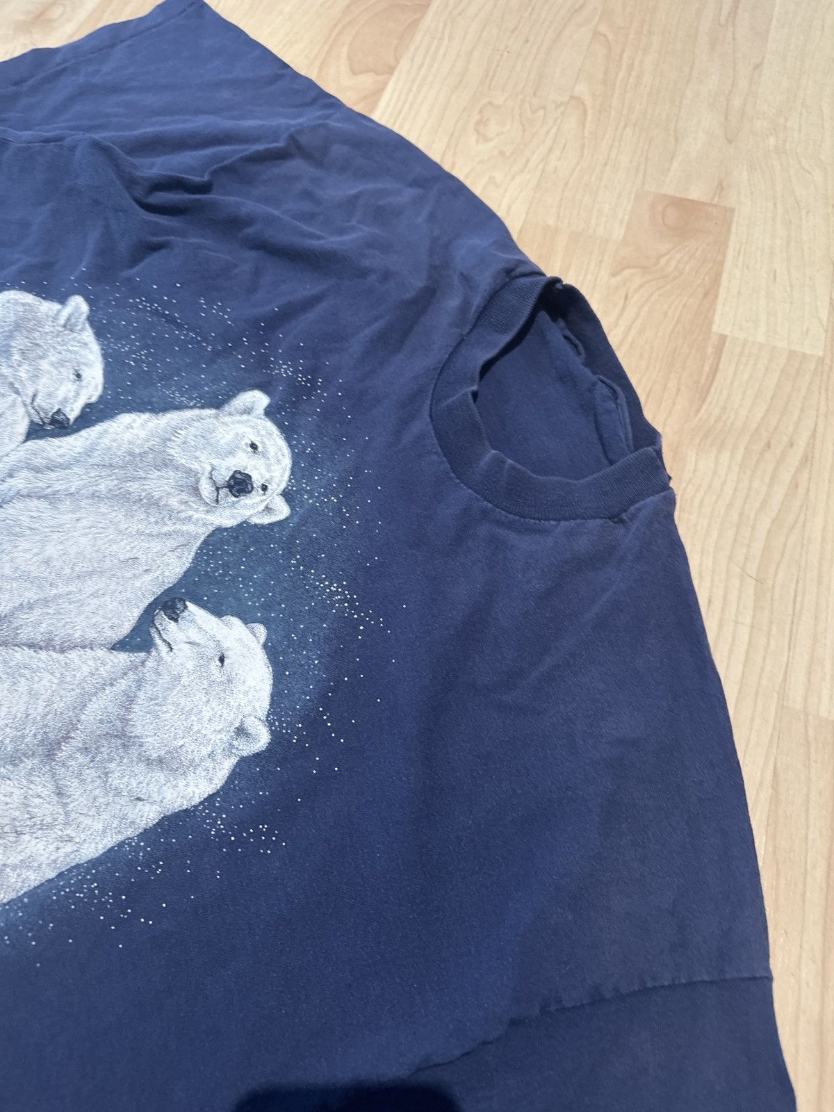 Vintage Vintage 90s Polar Bears Nature Northpole T-Shirt XL Size US XL / EU 56 / 4 - 3 Thumbnail
