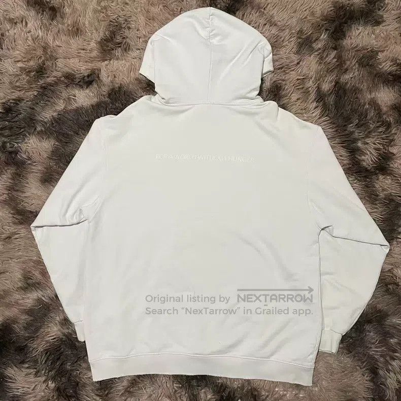 Other Balenciaga WFP (World Food Programme) white hoodie Size US M / EU 48-50 / 2 - 2 Thumbnail