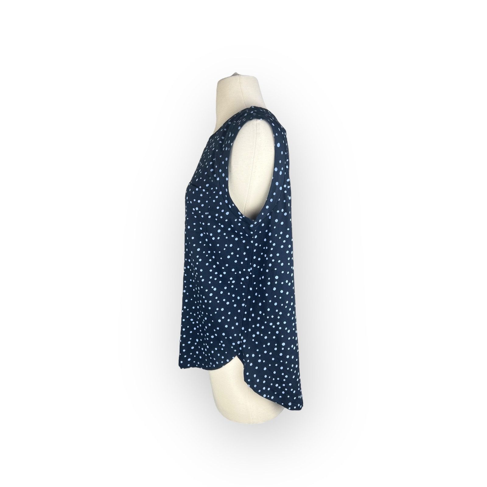 Ann Taylor Ann Taylor LOFT Dotted Pocket Tank - Navy with White Accents Size S / US 4 / IT 40 - 6 Thumbnail