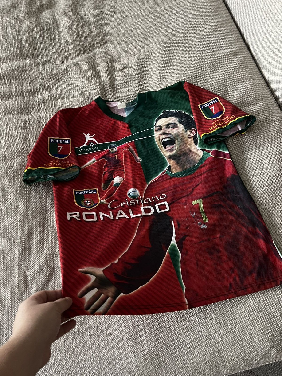 Vintage Cristiano Ronaldo Jersey Football Size US S / EU 44-46 / 1 - 11 Thumbnail