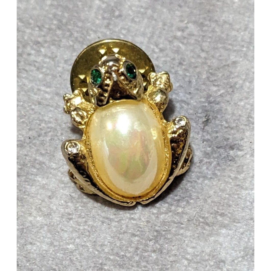 Other Vintage Gold Tone Faux Pearl Frog Lapel Pin Size ONE SIZE - 5 Thumbnail