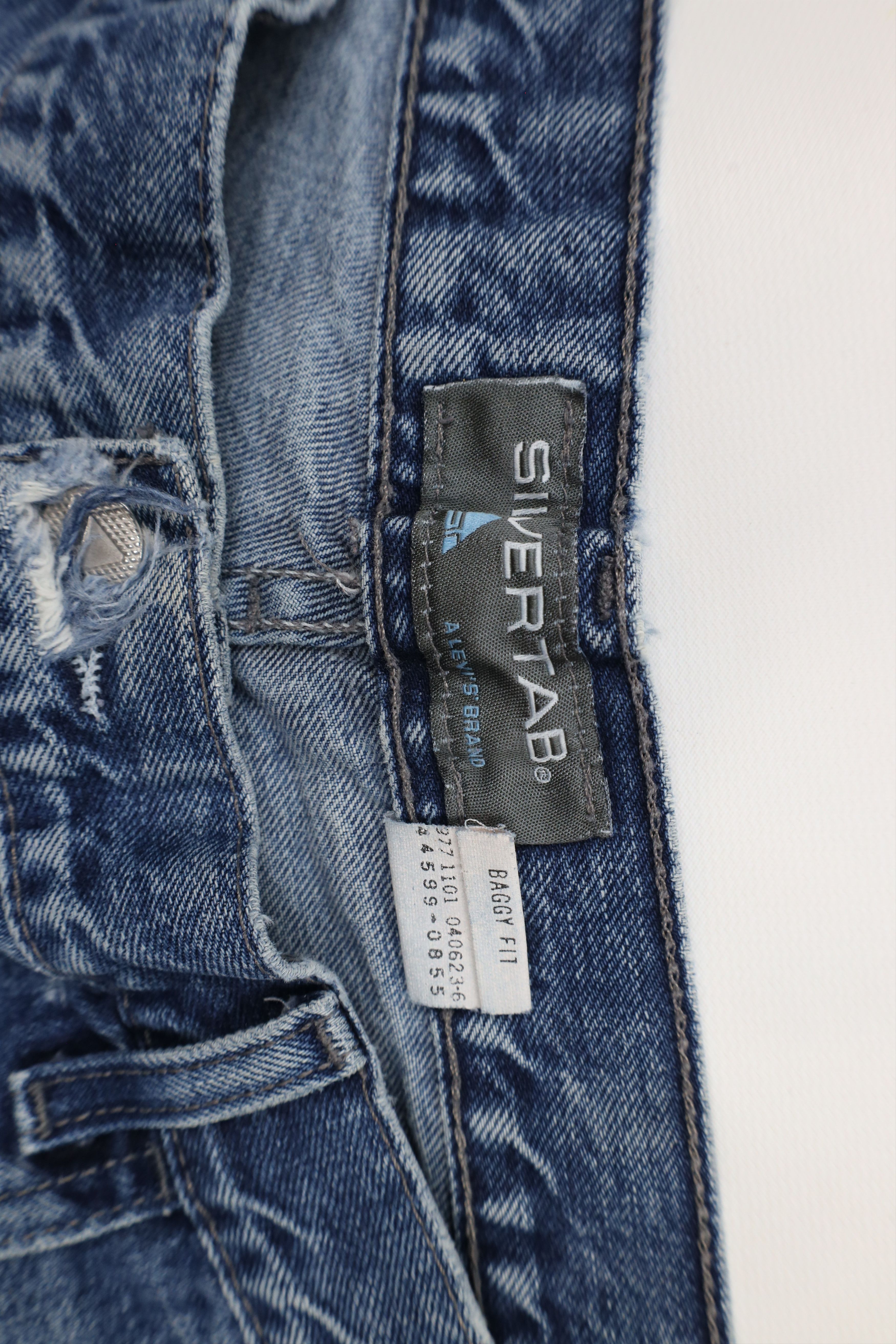 Levi's × Vintage Vintage Y2K 2001 Levis Silvertab Baggy Fit Skateboard Jeans Size US 36 / EU 52 - 8 Thumbnail