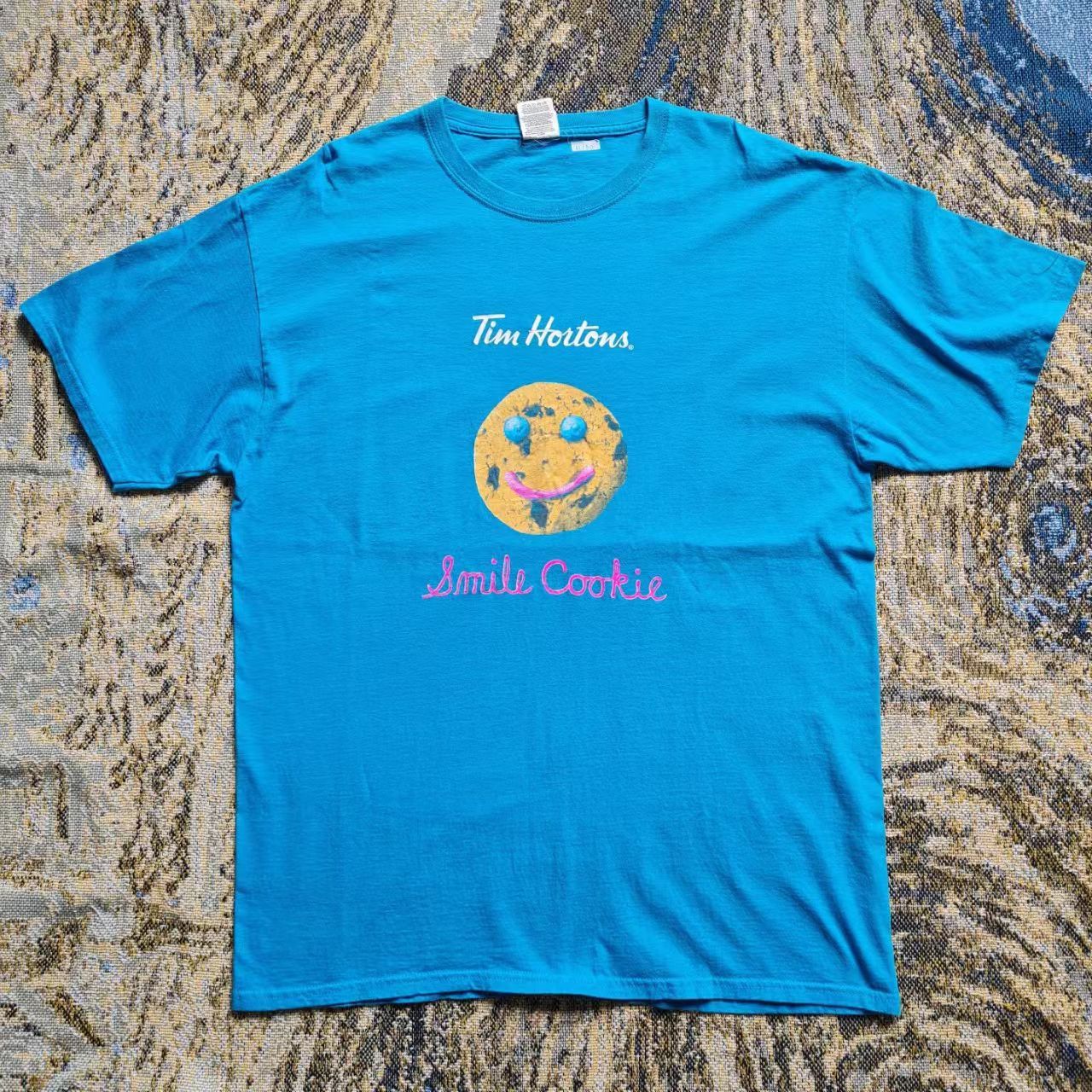 Vintage Blue Retro Smiling Cookie Print T-Shirt Size US M / EU 48-50 / 2 - 1 Thumbnail