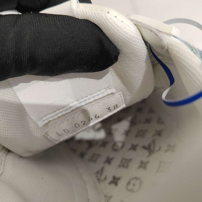 Louis Vuitton Louis Vuitton Stadium Low-Top Sneakers in Light Blue - Size US 10 / EU 43 - 5 Thumbnail