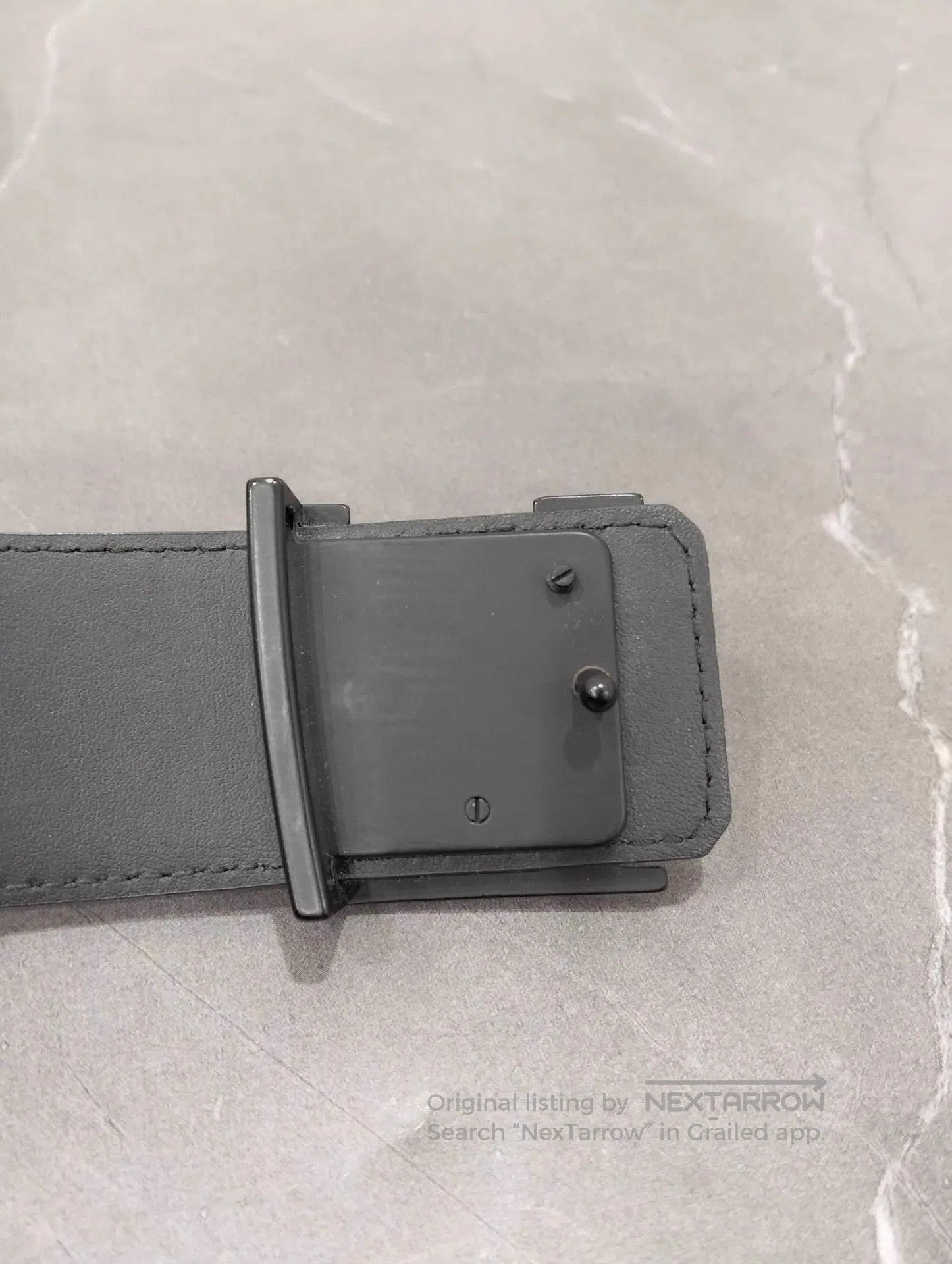 Louis Vuitton Gray Belt with Engraved Buckle. Size ONE SIZE - 3 Thumbnail