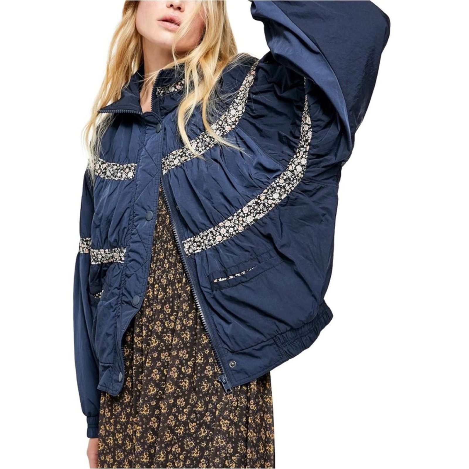 Free People FREE PEOPLE On My Mind Winter Oversize Bomber Jacket Navy M Size M / US 6-8 / IT 42-44 - 3 Thumbnail
