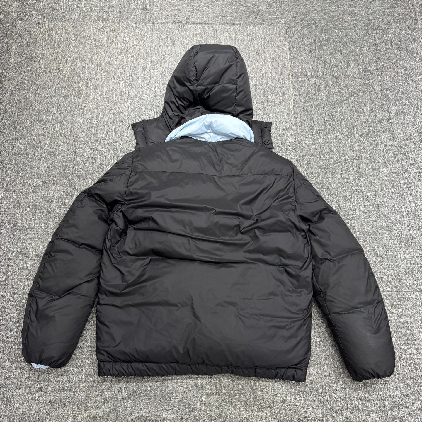 Fendi Fendi 2-tone down jacket 48 Size US M / EU 48-50 / 2 - 4 Thumbnail