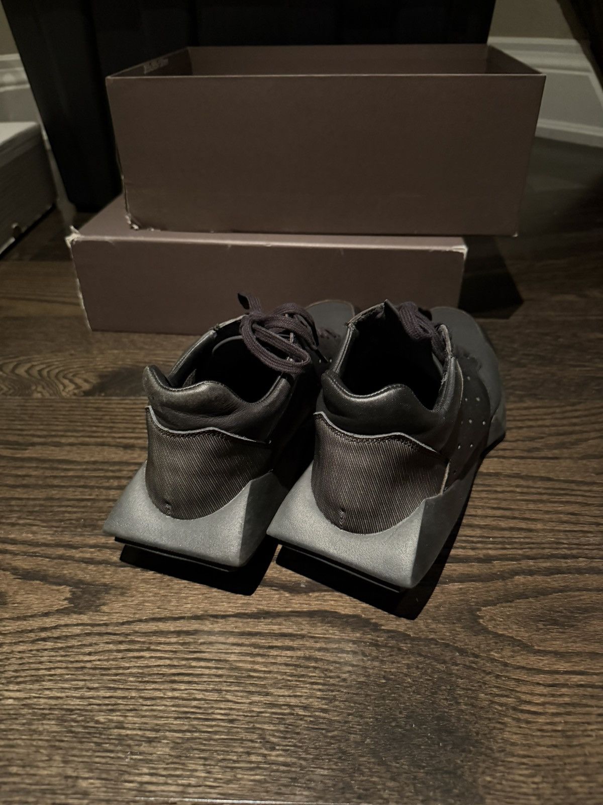 Adidas × Rick Owens Rich Owens Tech Runner Triple Black Size US 9.5 / EU 42-43 - 2 Thumbnail