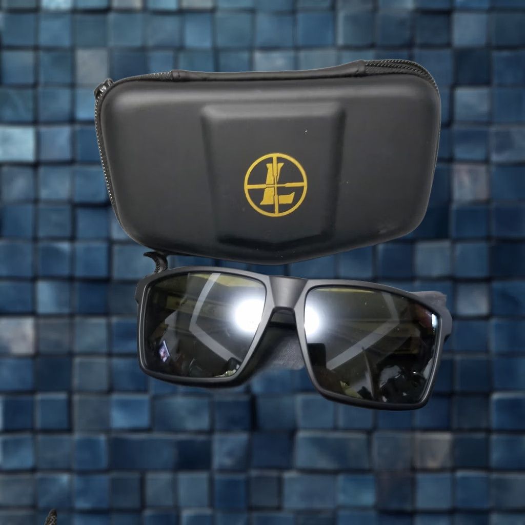 Oakley × Vintage Vintage Hijinx Limited Edition Stephen Murray