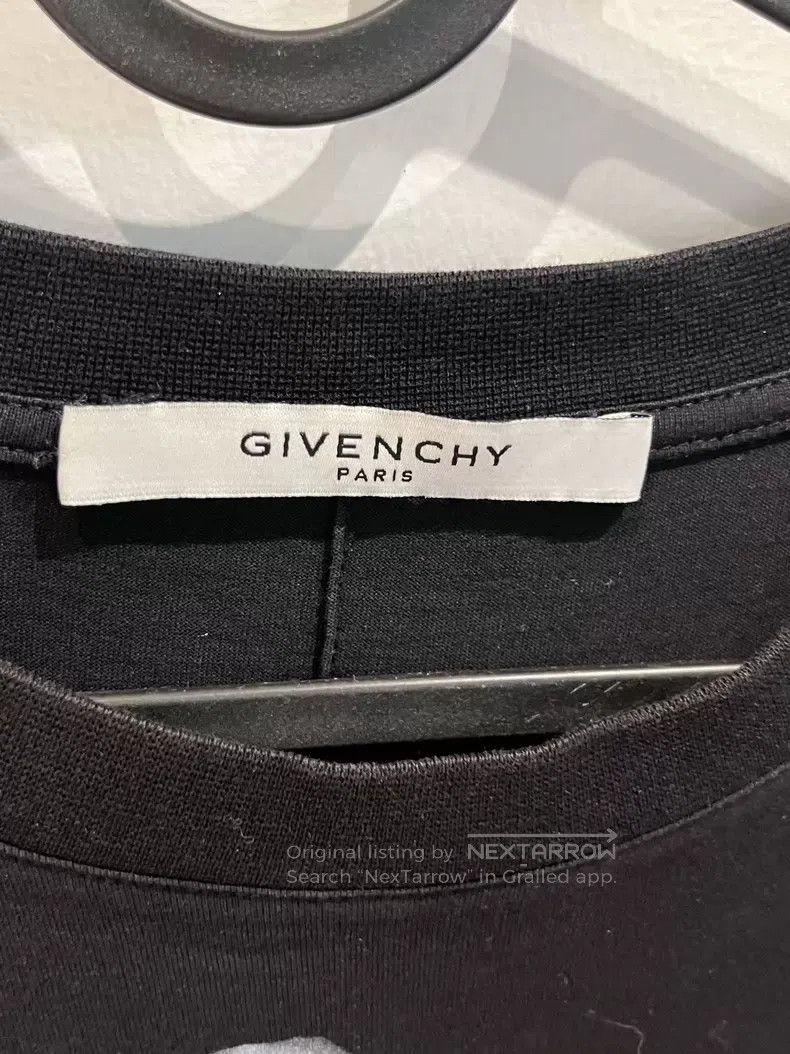 Givenchy Givenchy Shark Short Sleeve T-shirt Size US L / EU 52-54 / 3 - 2 Thumbnail