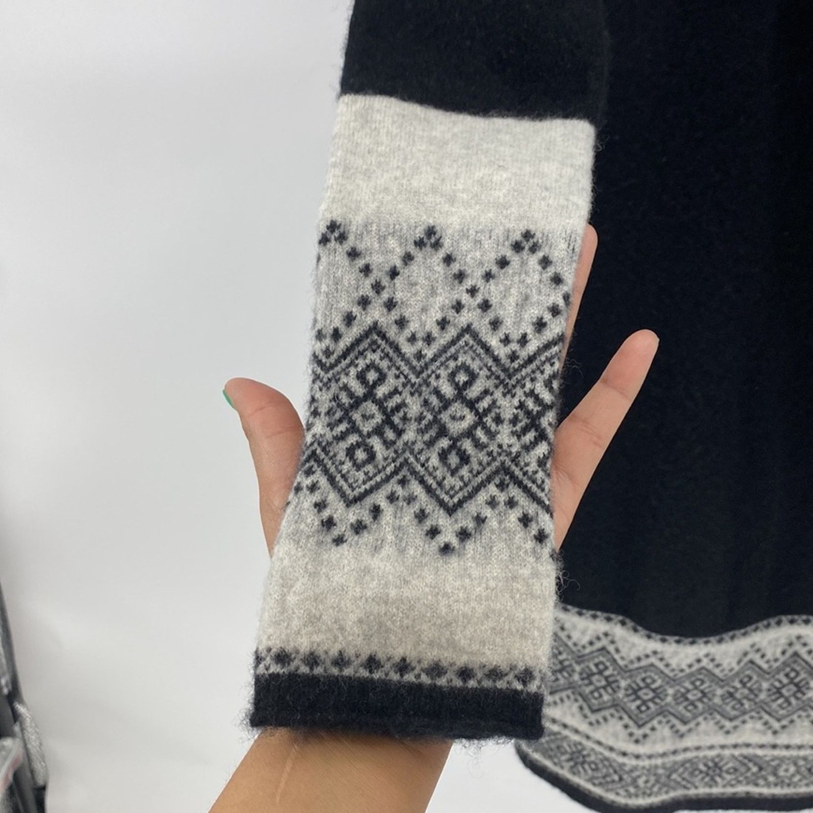 Magaschoni Magaschoni cowl neck fair isle trim cashmere sweater dress S Size S / US 4 / IT 40 - 4 Thumbnail