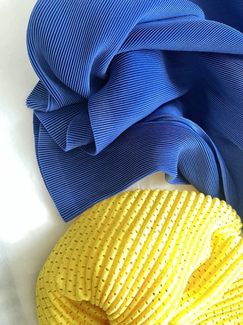 Issey Miyake Issey Miyake size:3 Blue pleated round-neck short-sleeved Size XS / US 0-2 / IT 36-38 - 7 Thumbnail