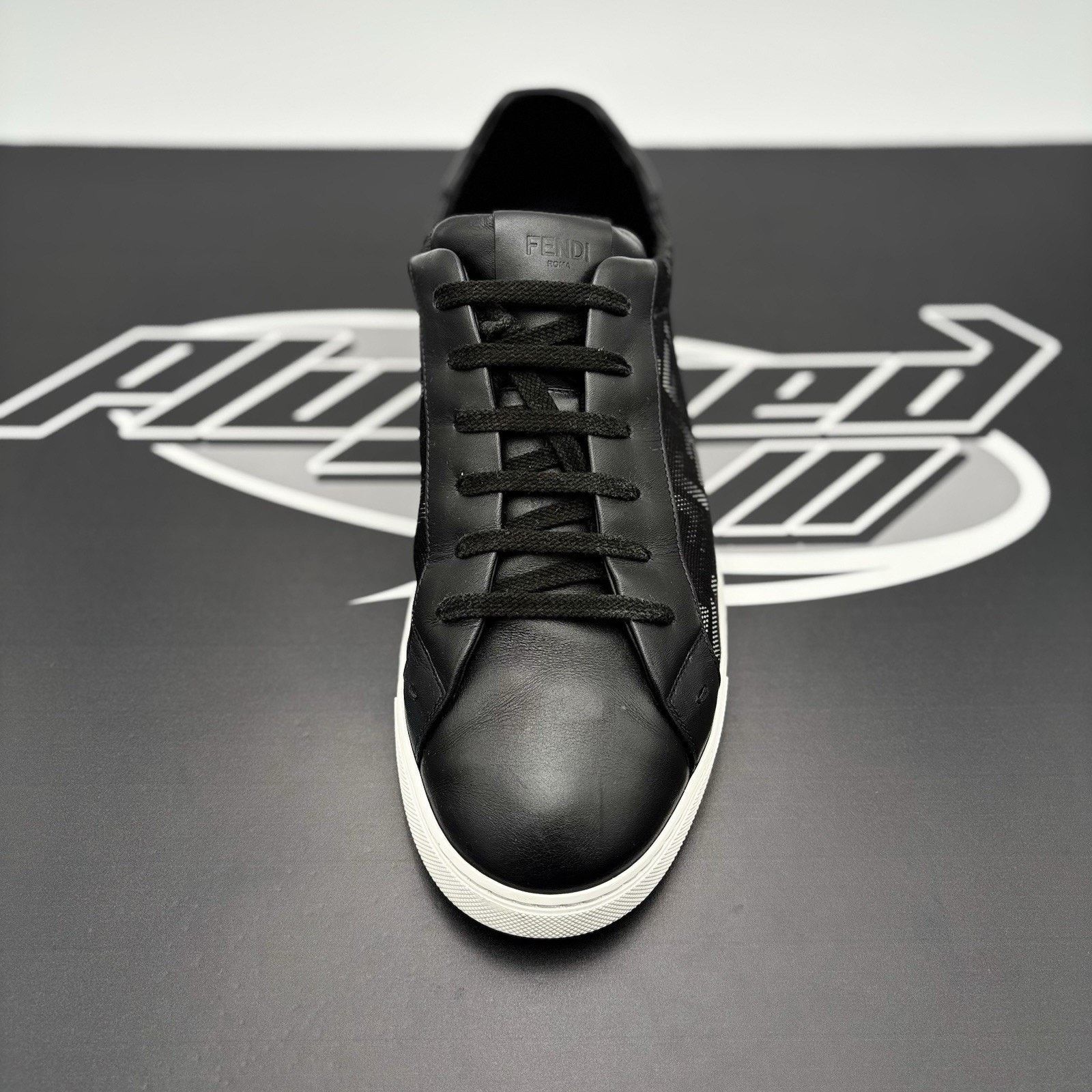 Fendi Fendi FF Flash Logo Low ‘ Monogram Black ‘ Size US 13 / EU 46 - 14 Thumbnail