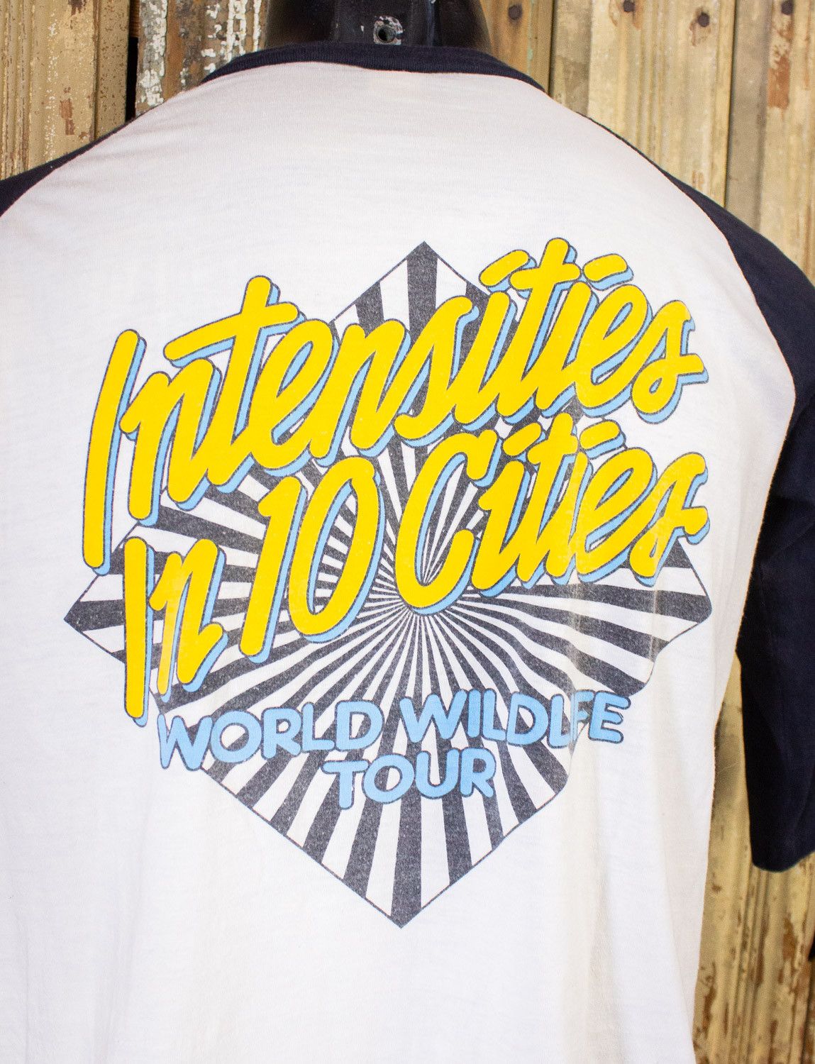 Band Tees × Vintage Vintage Ted Nugent World Wildlife Tour Concert T Shirt 1981 Size US L / EU 52-54 / 3 - 5 Thumbnail
