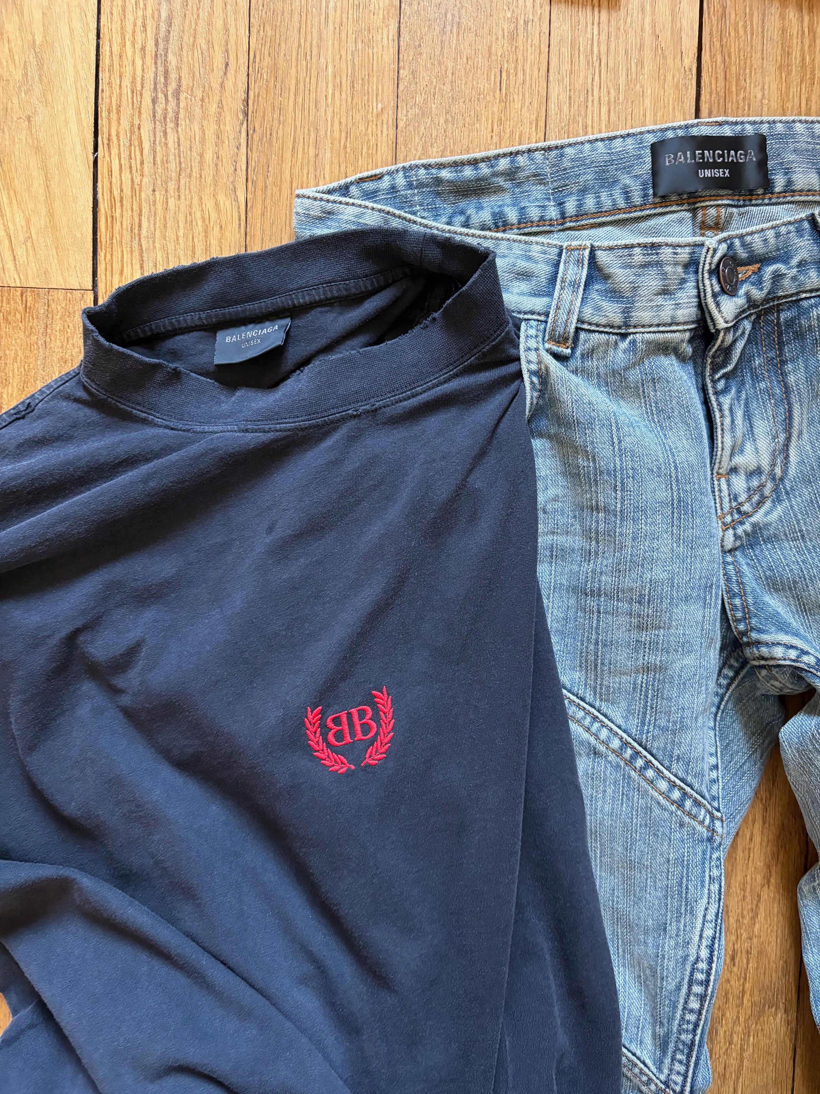Balenciaga Balenciaga SS25 Layered Low Waisted jeans with attached polo Size US 28 / EU 44 - 12 Thumbnail