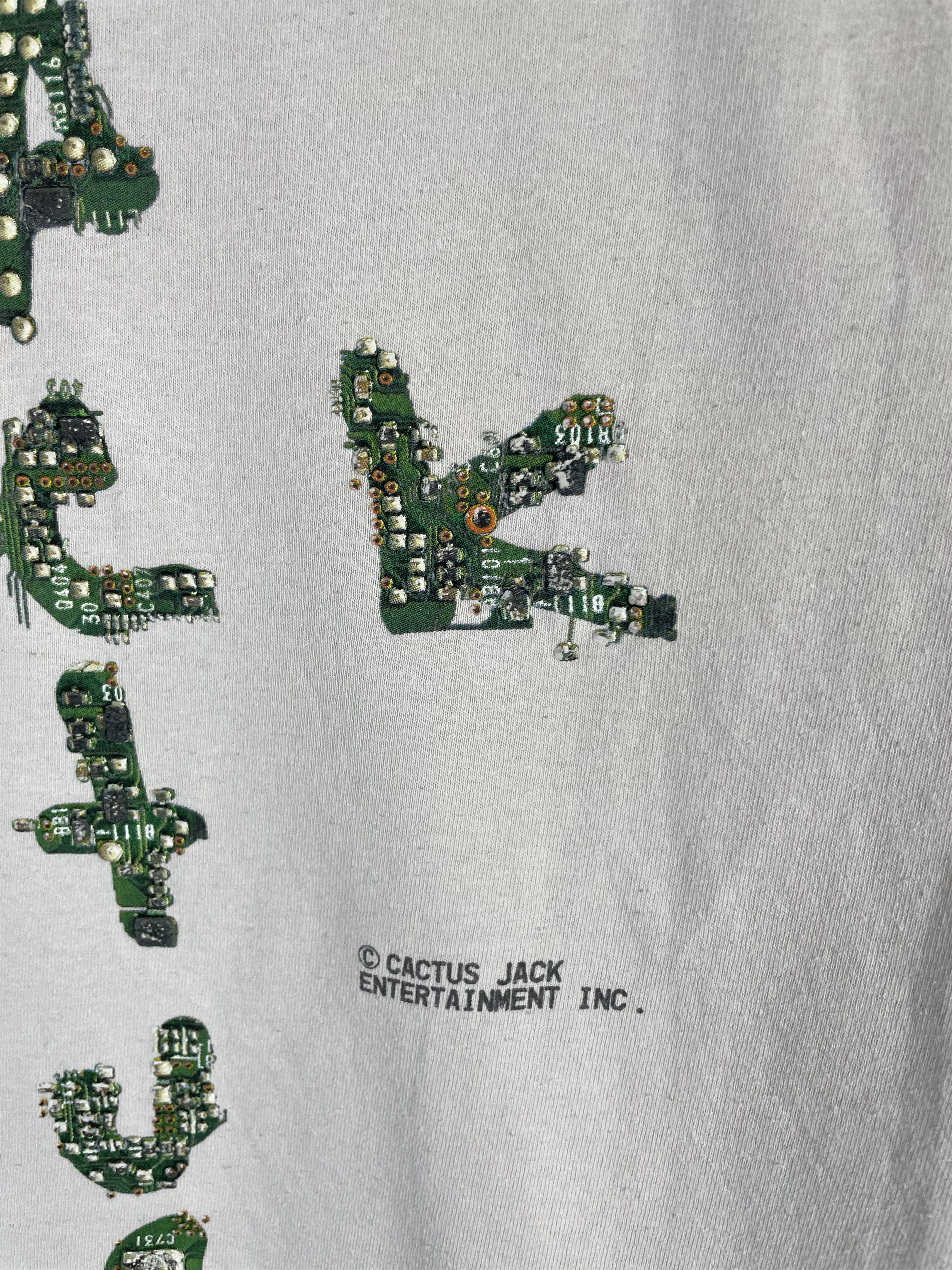 Travis Scott Cactus Jack Play Station Puff print Tee Size US L / EU 52-54 / 3 - 9 Thumbnail