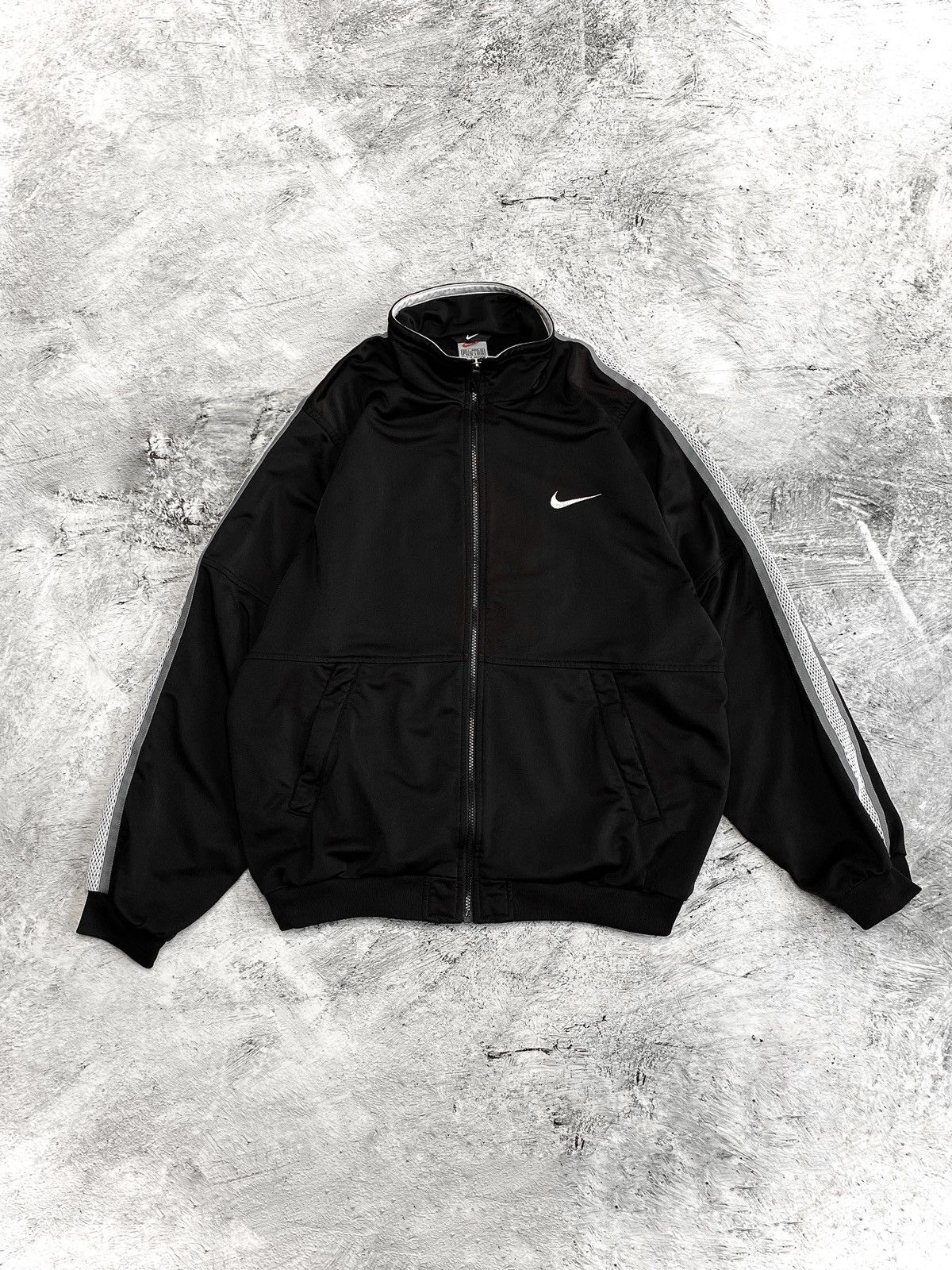 ジャケット・アウター 00s NIKE black nylon teck big logo y2k Nike Jacket L 90s 00s Y2k Big Logo Swoosh Athletic