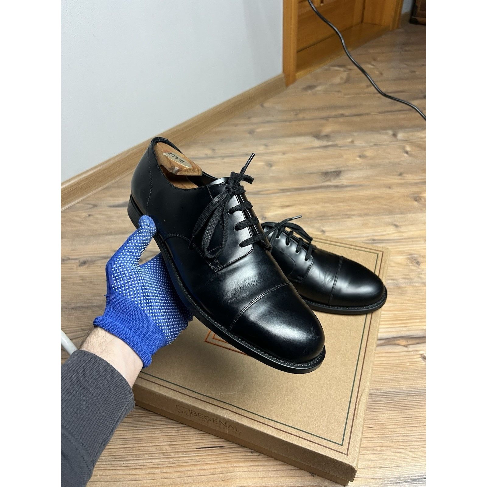 Prada PRADA Black Polished Leather Derby Cap Toe Dress Shoes Size Size US 8 / EU 41 - 4 Thumbnail