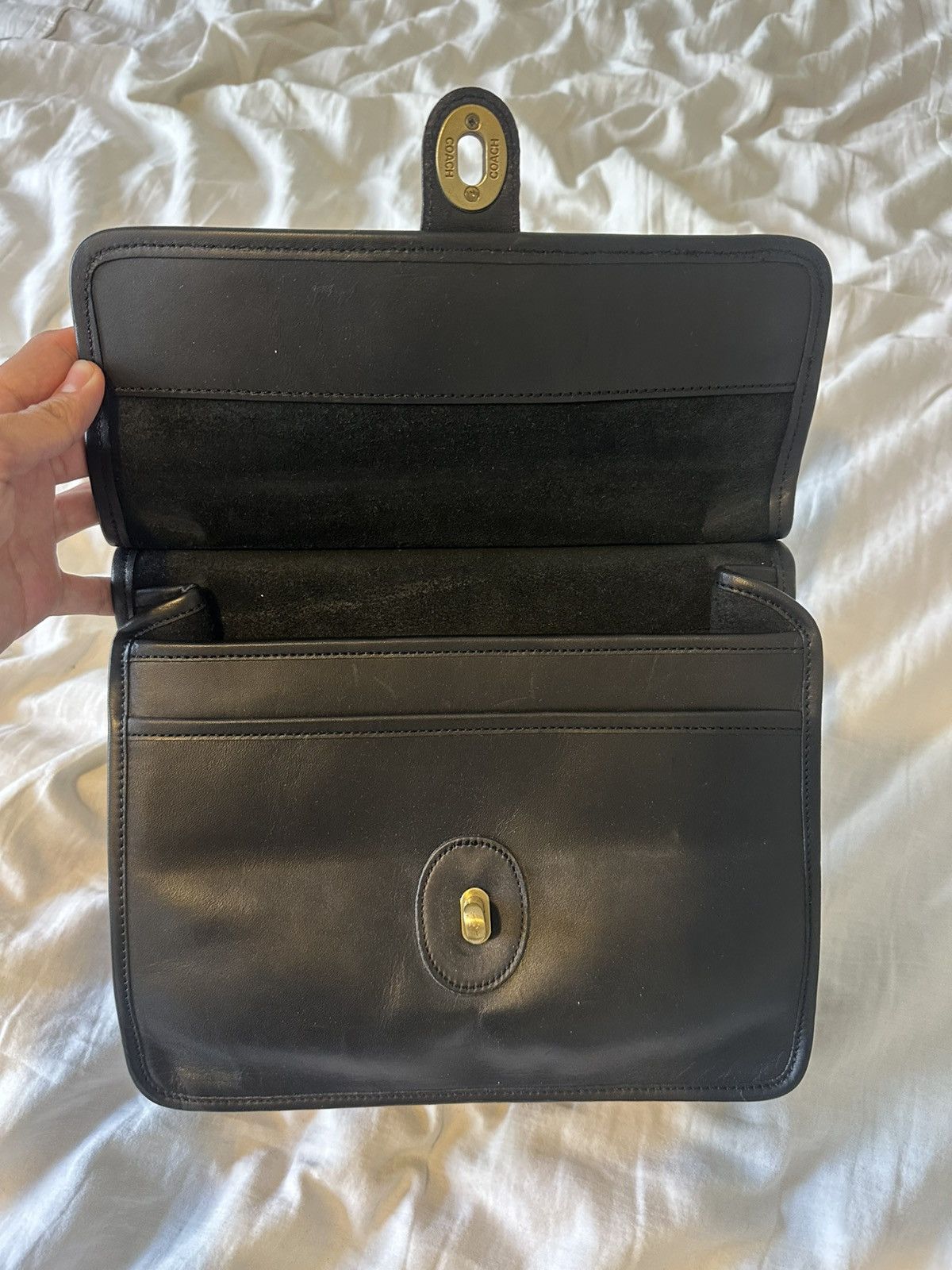 Coach Vintage Leather Coach Bag Size ONE SIZE - 4 Thumbnail