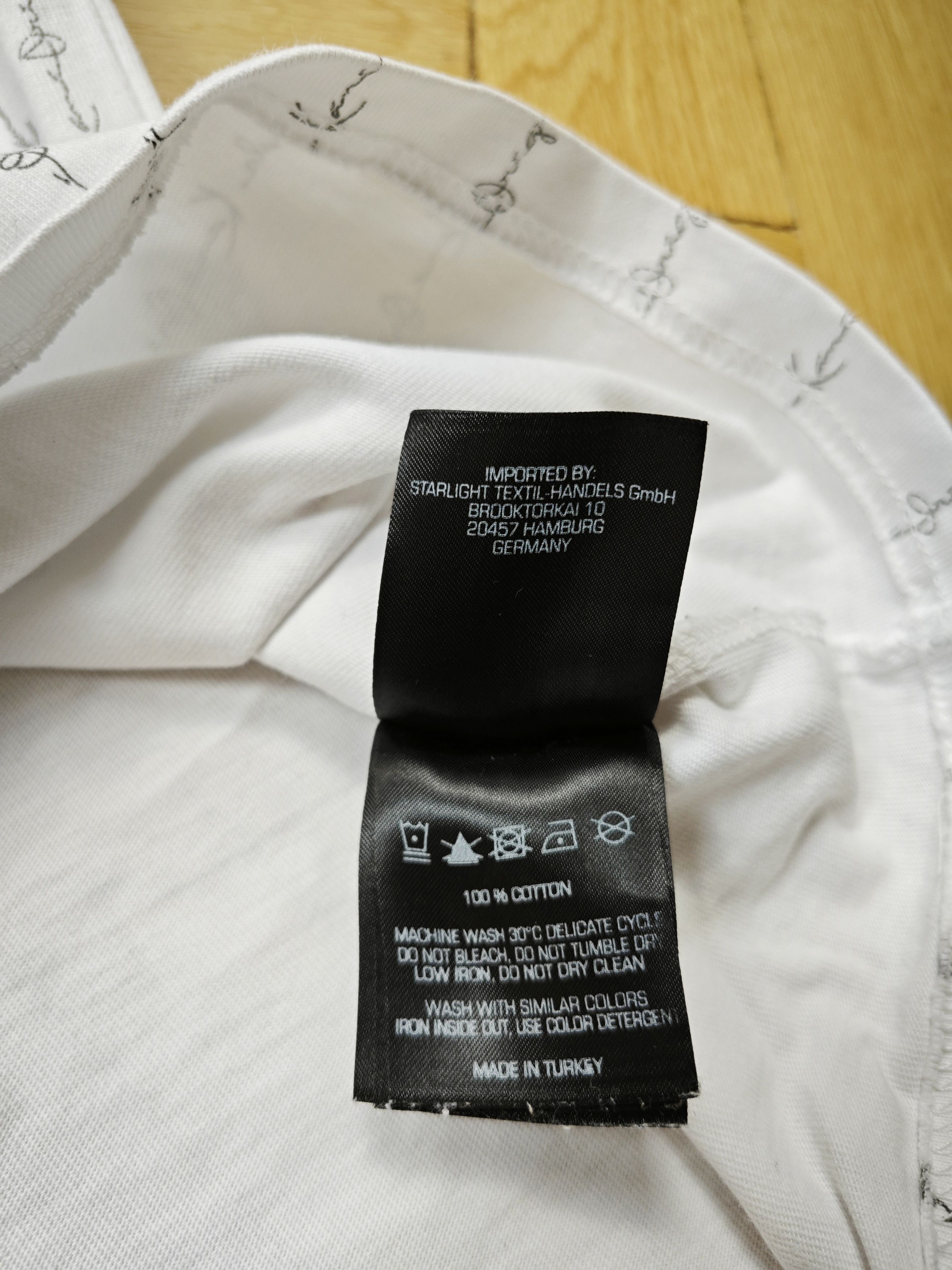 Karl Kani Karl Kani t shirt Size US L / EU 52-54 / 3 - 5 Thumbnail