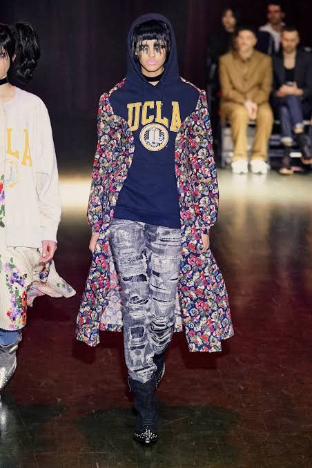 Comme des Garcons × Junya Watanabe Junya Watanabe - A/W '19 UCLA Hoodie Dress Size XS / US 0-2 / IT 36-38 - 1 Thumbnail