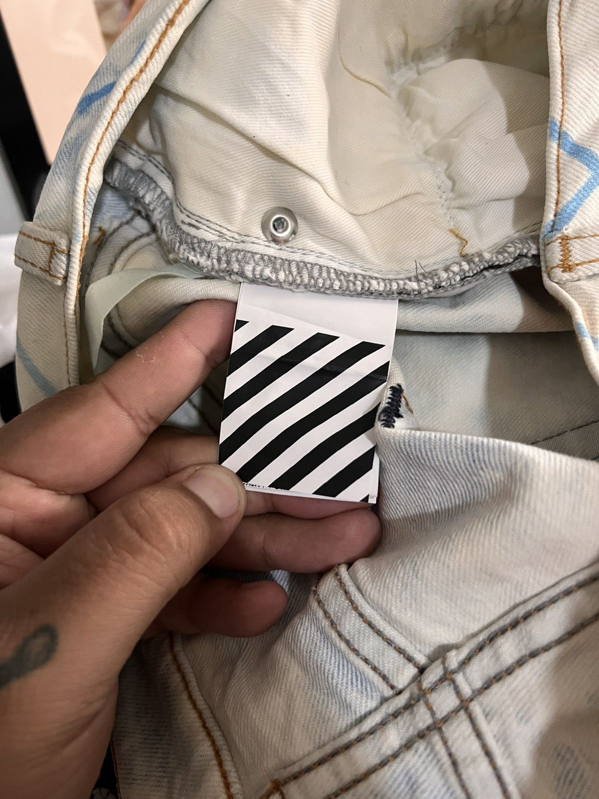 Off-White Off white fence bleached skinny jeans Size US 34 / EU 50 - 16 Thumbnail