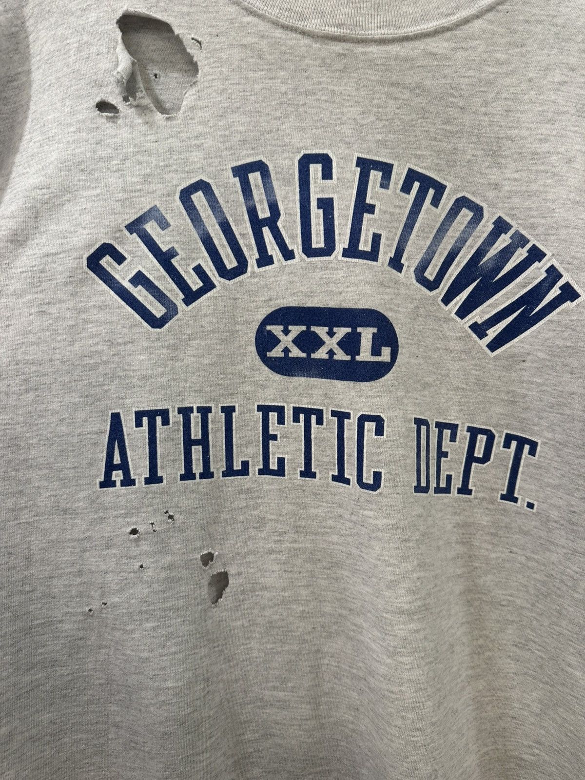 Vintage Vintage 90s Georgetown Hoyas Athletic Dept Thrashed XXL Size US XXL / EU 58 / 5 - 2 Thumbnail