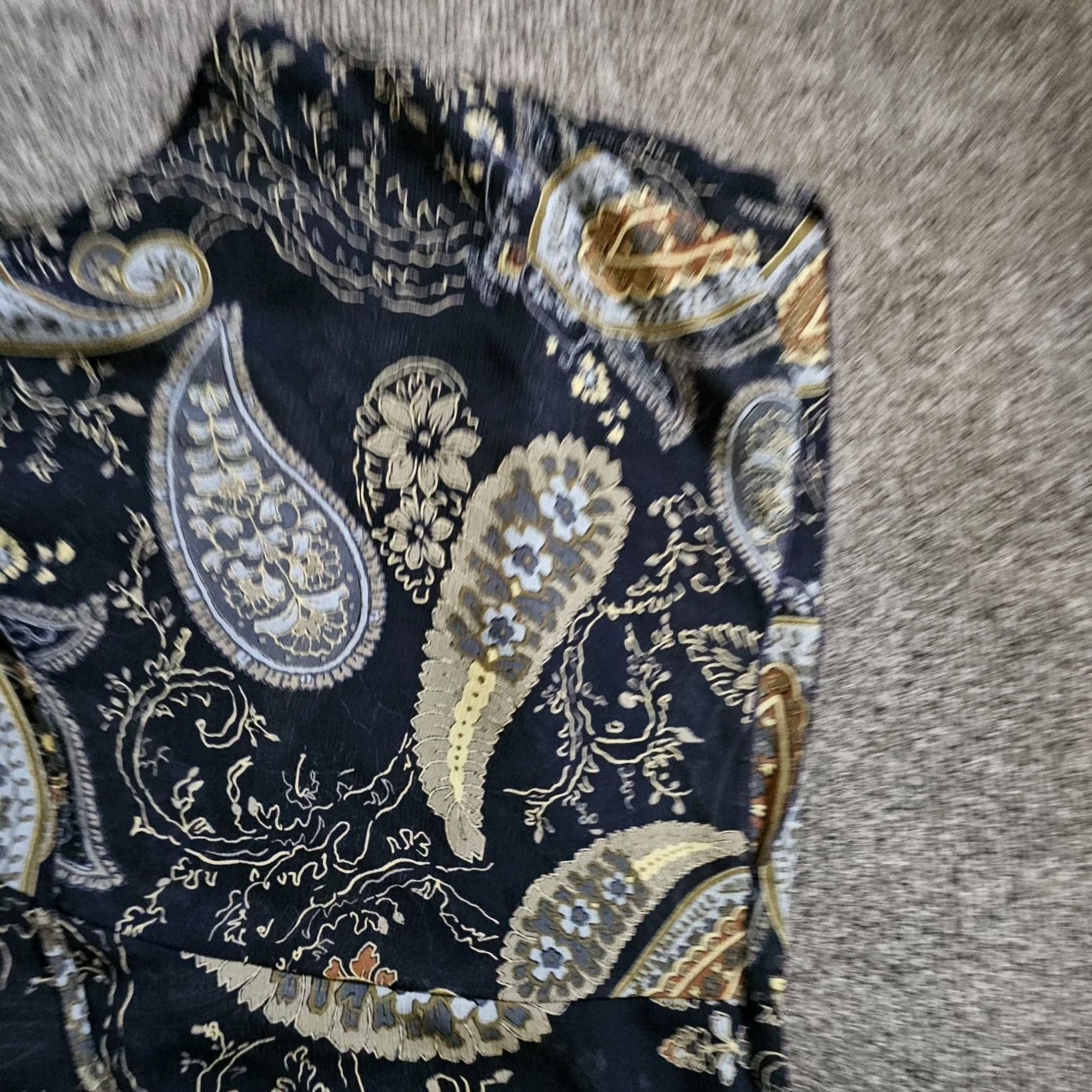Old Navy VINTAGE Old Navy Top Womens 3X Blue Paisley Short Sleeve Sheer Flowy Career Casual Y2K Blouse Womens Size XXL / US 16-18 / IT 52-54 - 4 Thumbnail