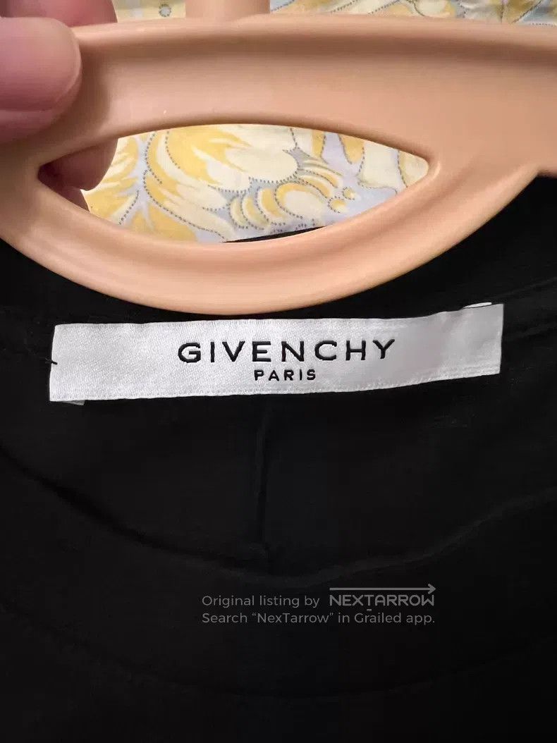 Givenchy Givenchy Shark Short Sleeve Size US M / EU 48-50 / 2 - 2 Thumbnail