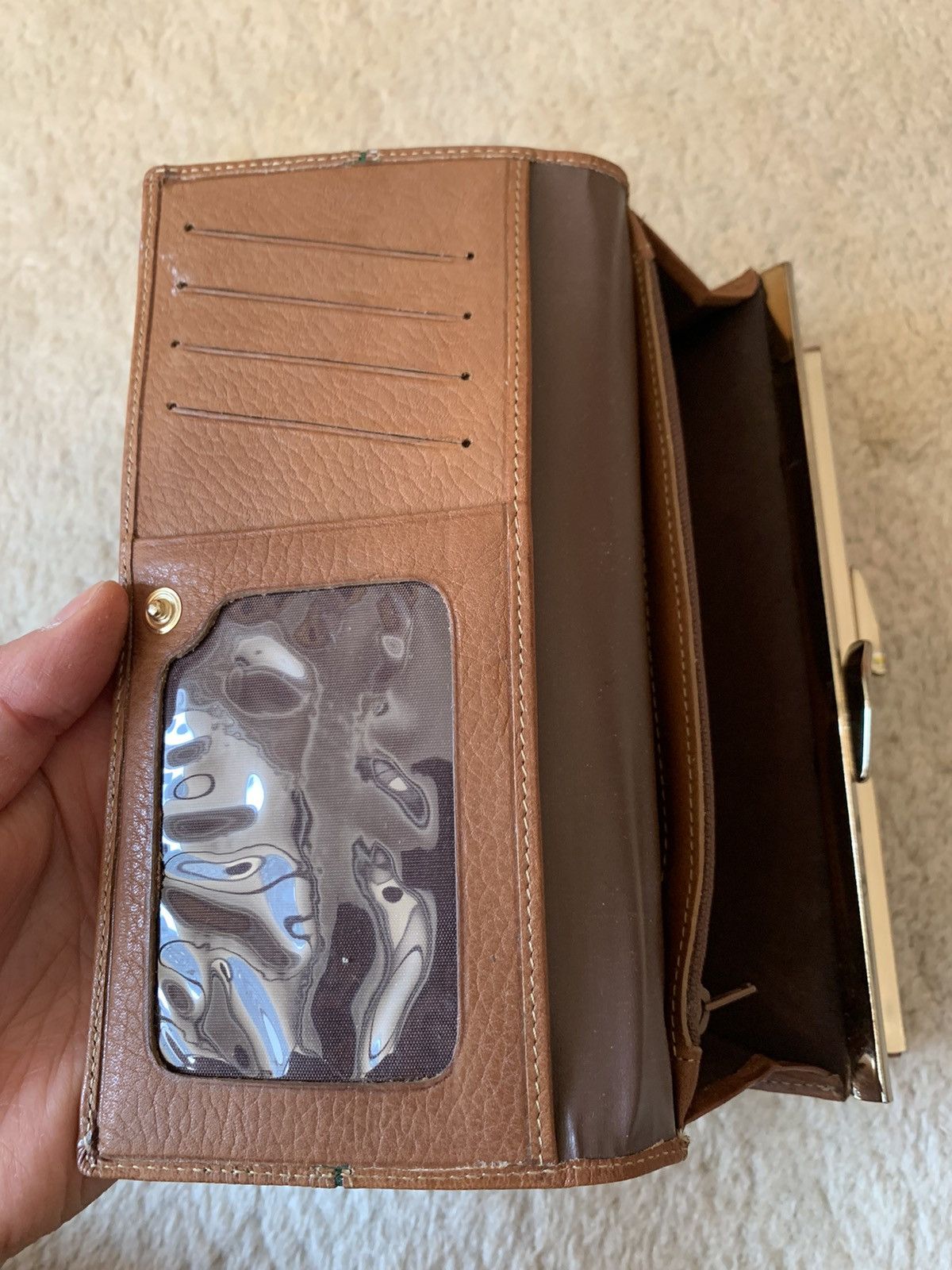 Designer × Other × Vintage Vintage 80s Designer Wallet Italian Leather (from Italy) Size ONE SIZE - 17 Thumbnail