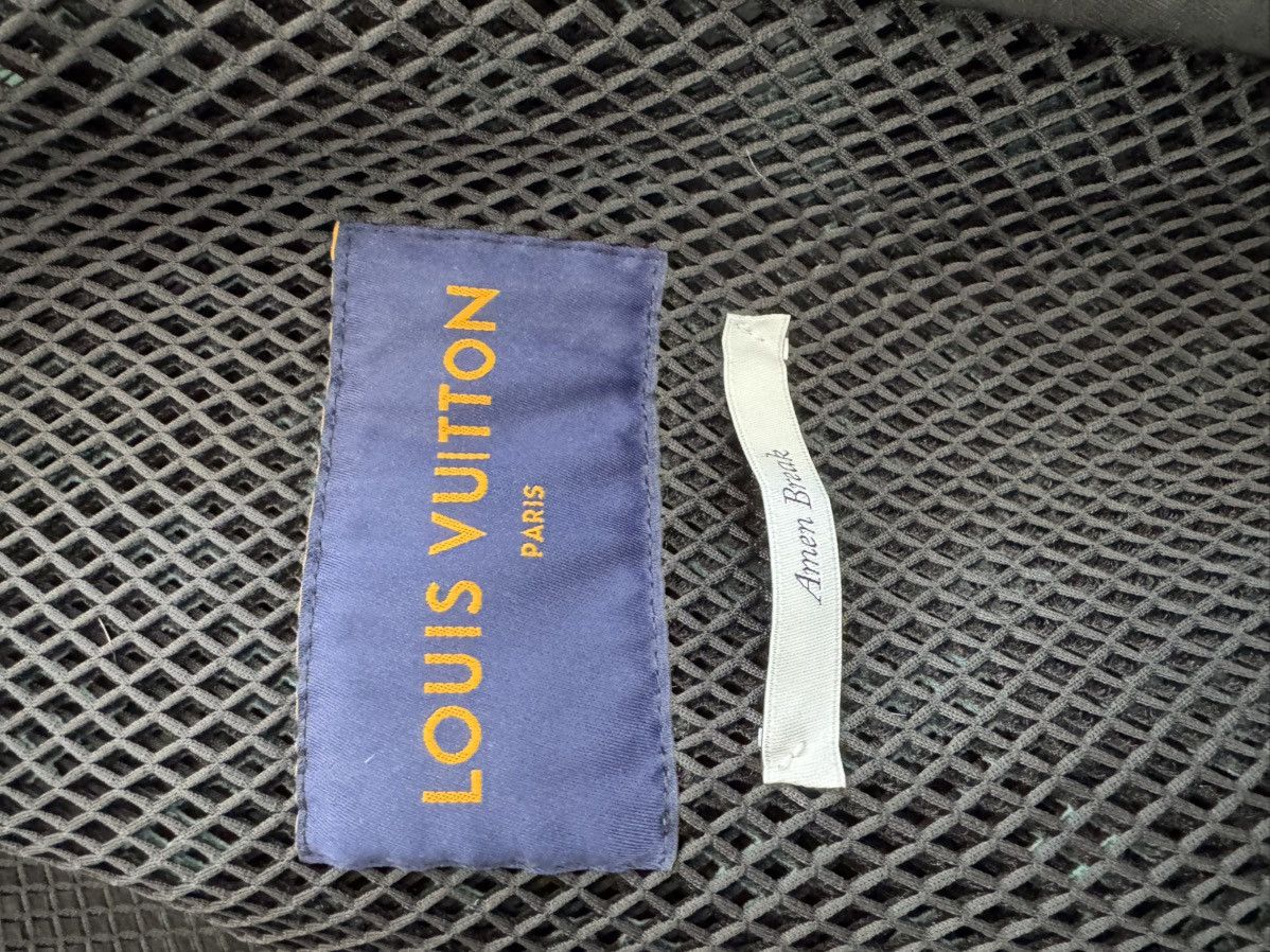 Louis Vuitton Louis Vuitton Louis Vuitton Gradient Design Hooded Jacket Size US M / EU 48-50 / 2 - 9 Thumbnail