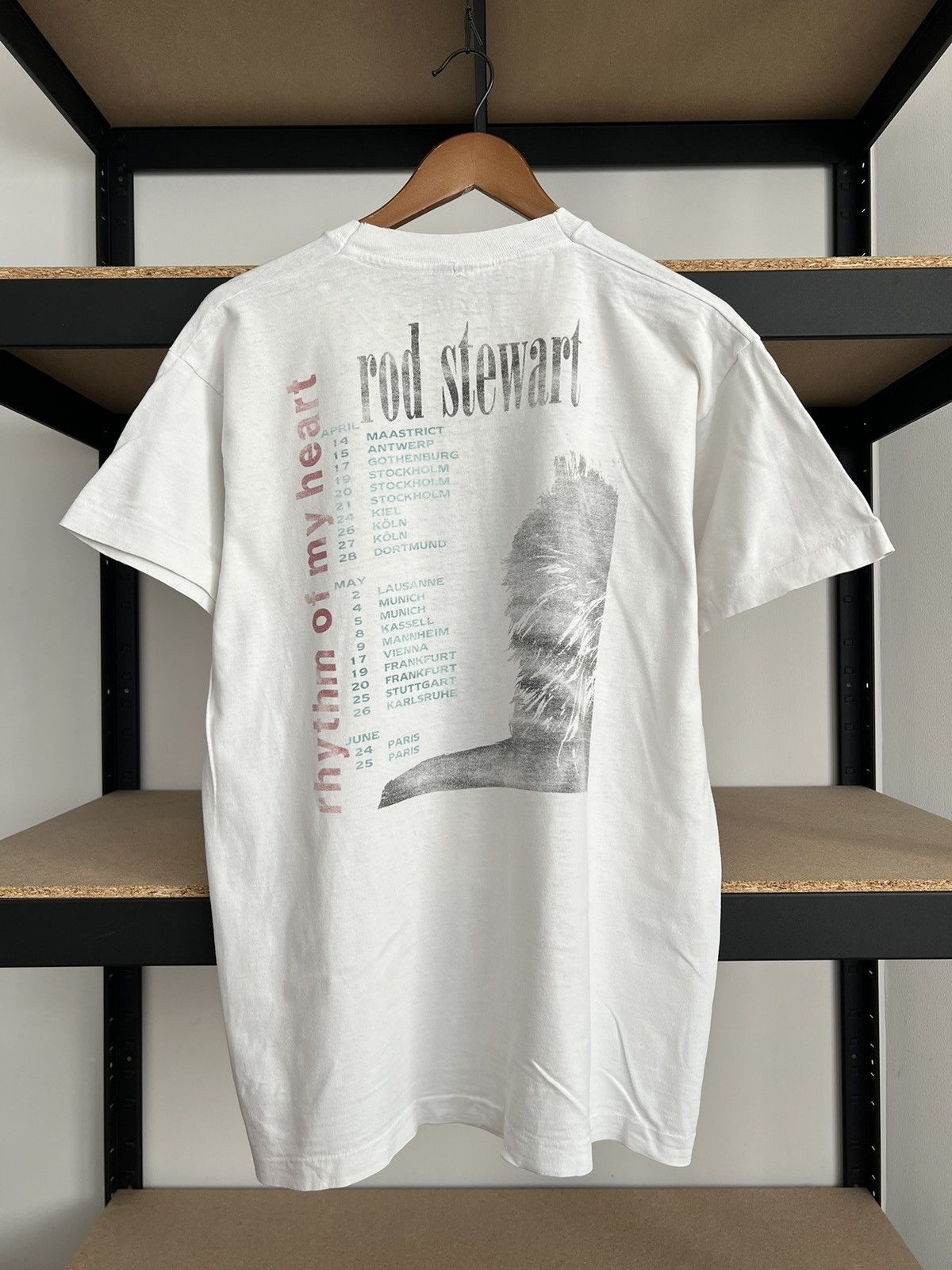 Band Tees Vintage 1991 Rod Stewart Rhythm of My Heart Tour T-shirt Size US XL / EU 56 / 4 - 2 Thumbnail