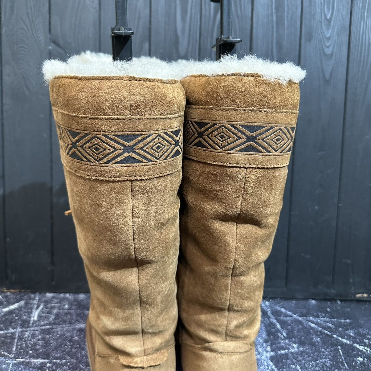 Ugg UGG Australia Women’s Winter Boots sz 40 EU 9 Us 26 cm Size US 10 / IT 40 - 9 Thumbnail