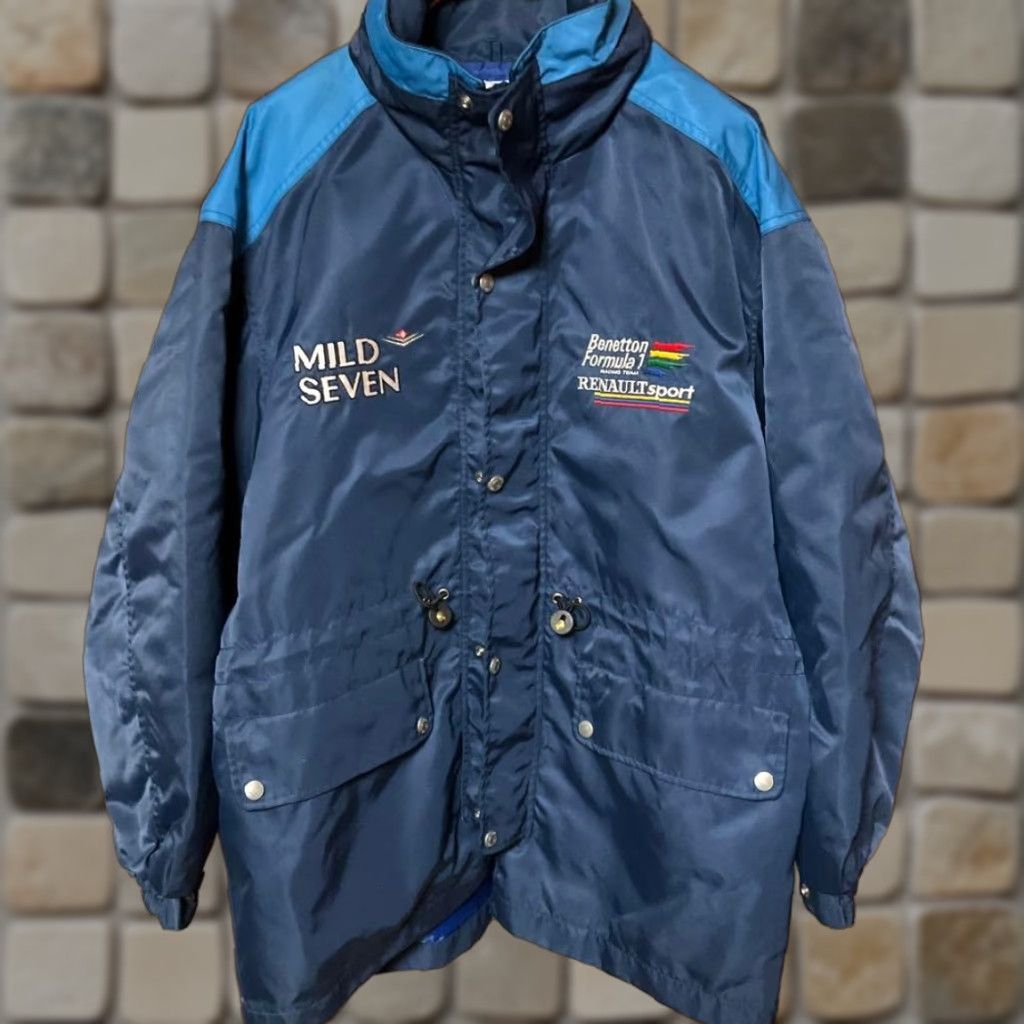 Benetton Benetton Formula 1 Racing Team Renault Down Feather Jacket Size M Japan Vintage Jacket Mens Women Unisex Size US M / EU 48-50 / 2 - 1 Thumbnail