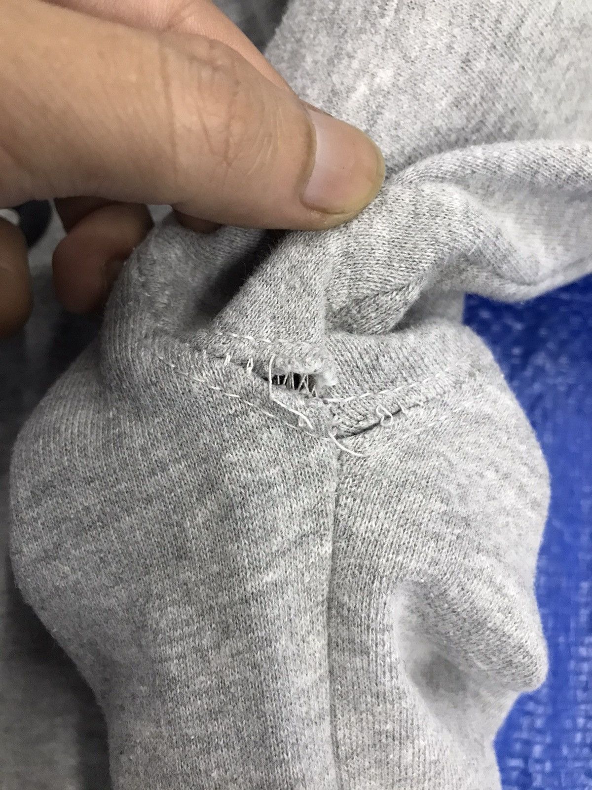 Hard Rock Cafe × Vintage Vintage Hard Rock Cafe London Sweatshirt Size US L / EU 52-54 / 3 - 8 Thumbnail