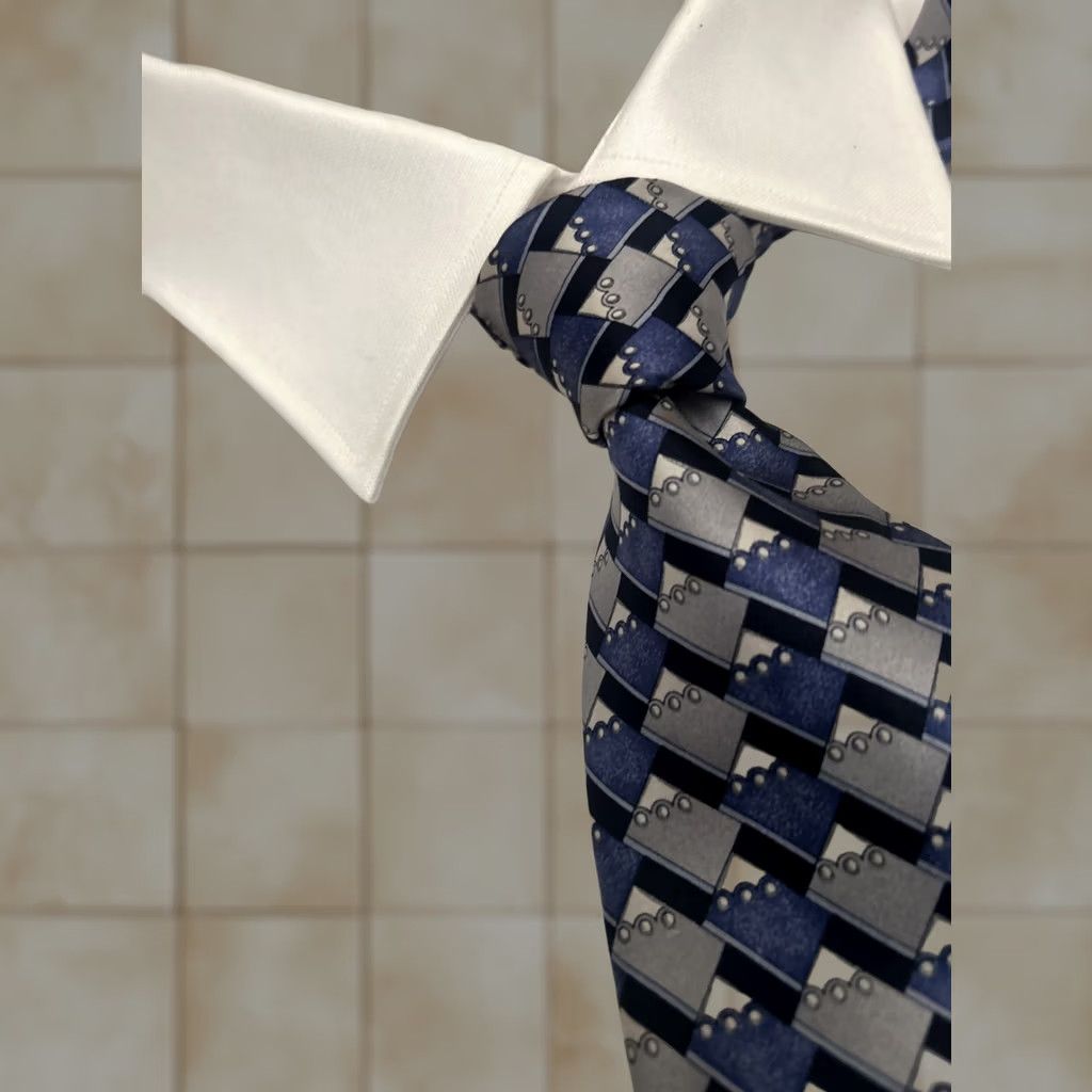 Vintage Principe Tie Geometric 100% Silk Black Gray Mens Neck Tie EUC Made in Italy Size ONE SIZE - 1 Thumbnail