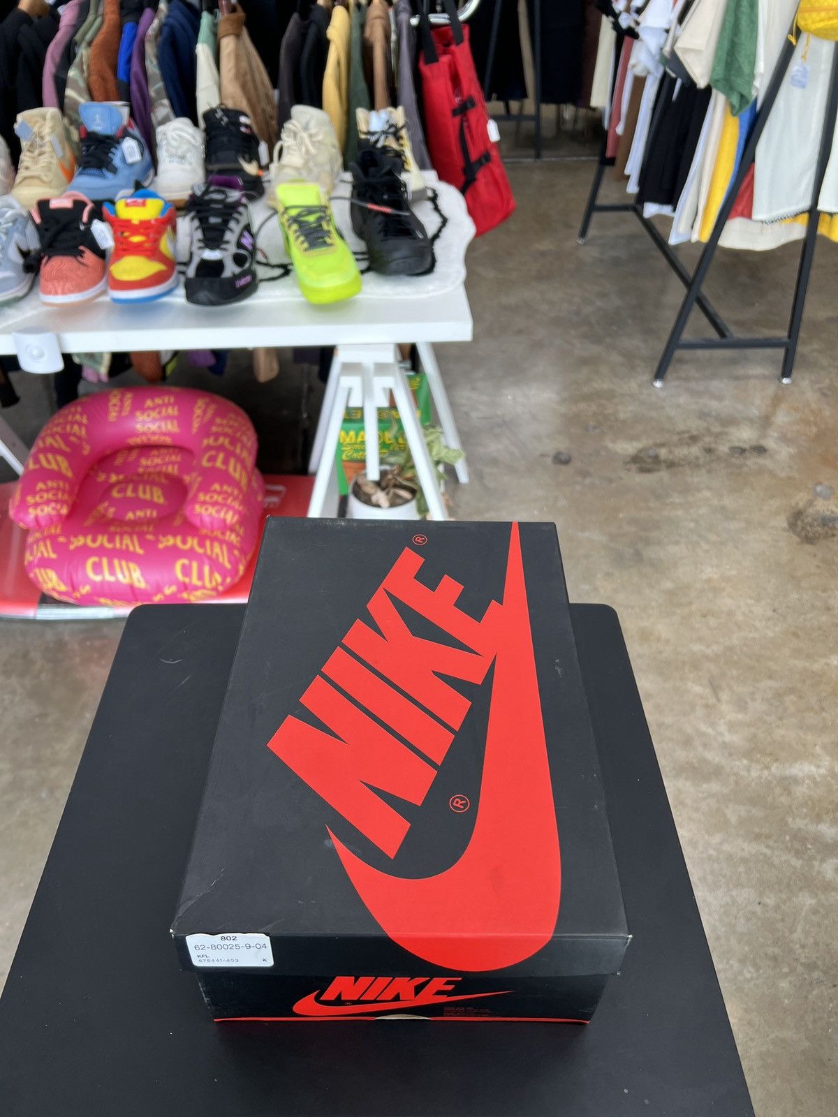 Jordan Brand × Nike Air Jordan 1 Game Royal Sz. 7y (2018) Size US 7 / EU 40 - 14 Thumbnail