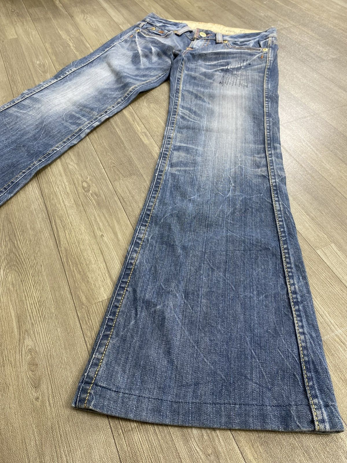 If Six Was Nine 2000s Venus Edwin Distressed Punk Faded Bootcut Flared Jeans Size US 30 / EU 46 - 3 Thumbnail