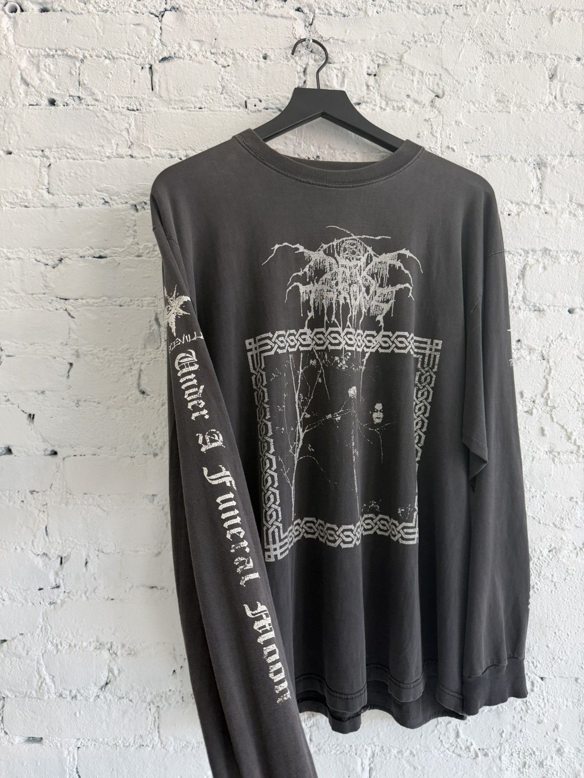 Vintage VINTAGE 1990S DARK THRONE ‘UNDER THE FUNERAL MOON’ L/S TEE Size US XL / EU 56 / 4 - 2 Thumbnail